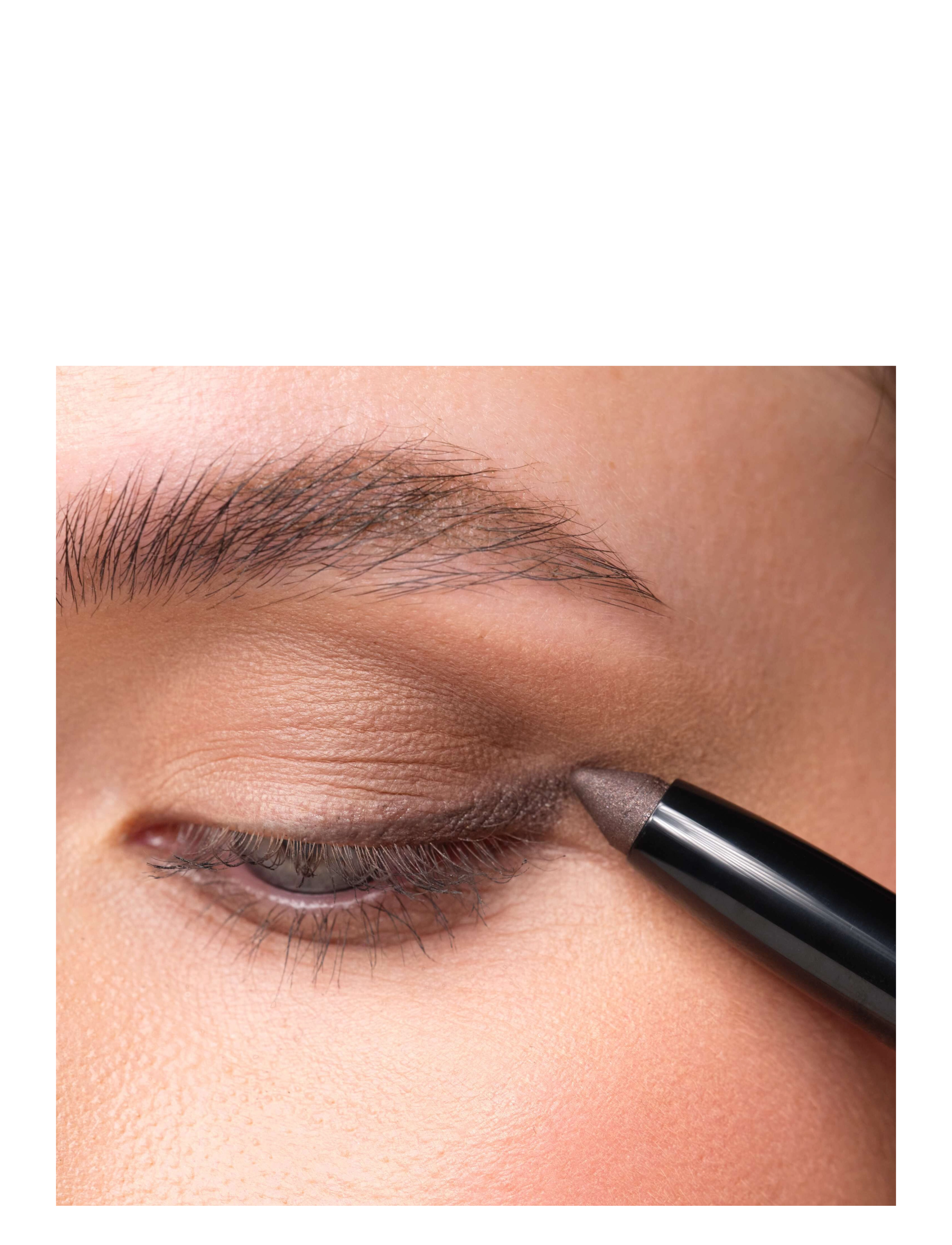 Artdeco - High Performance Eyeshadow Stylo - redo för date night - 17 italian art - 2