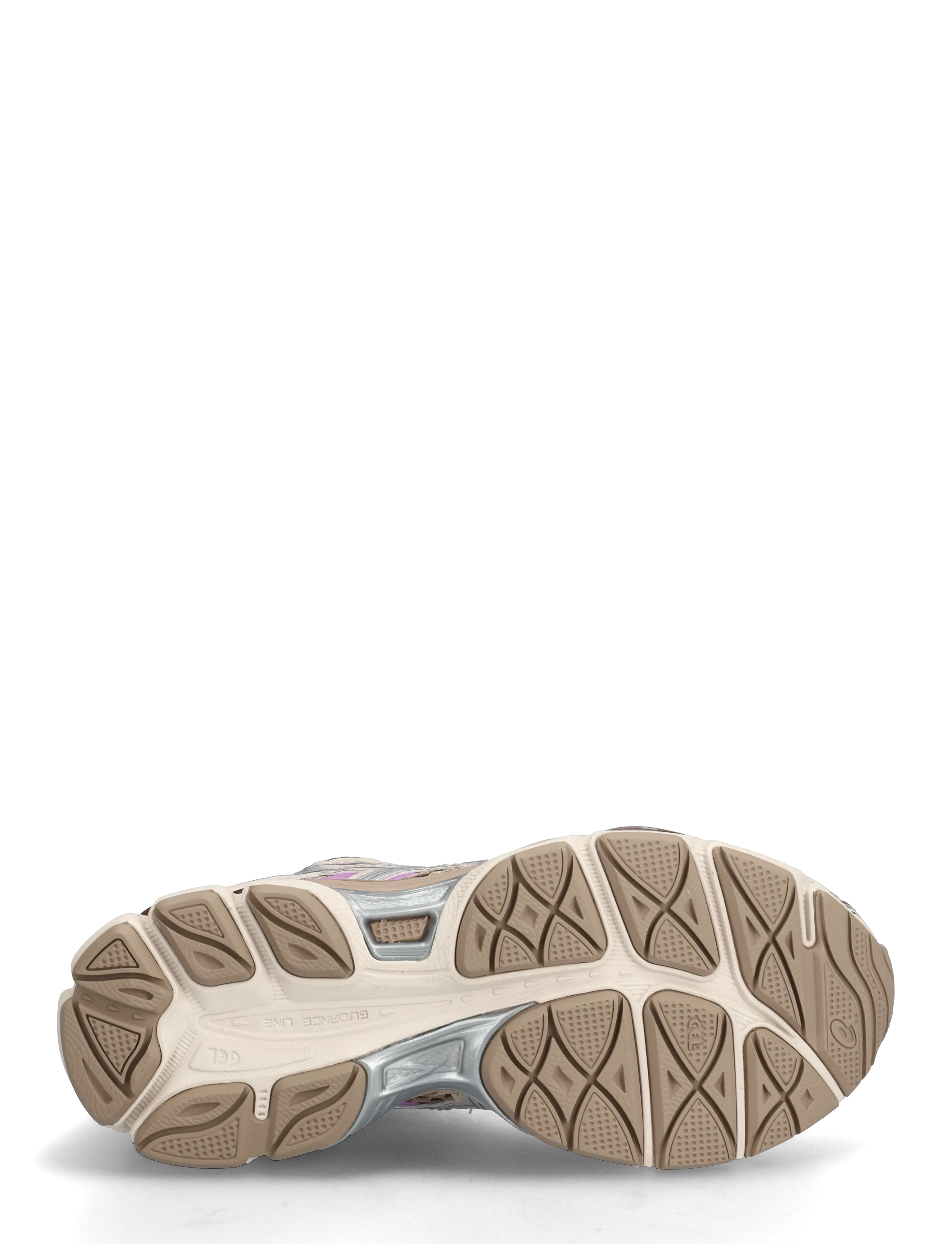 Asics - GEL-CUMULUS 16 - lave sneakers - cinnamon/pure silver - 4