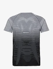 Asics - SEAMLESS SS TOP - short-sleeved t-shirts - performance black/carrier grey - 1