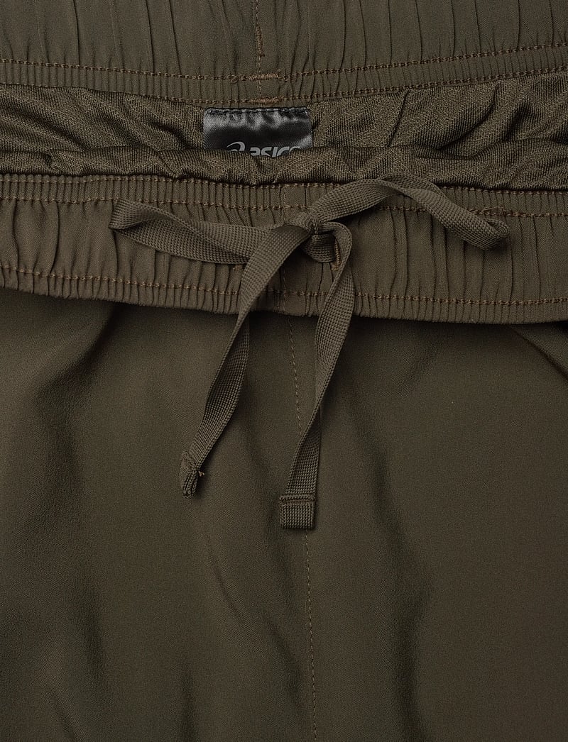 Asics - ASICS CORE 7IN SHORT - løbeshorts - brown stone - 5