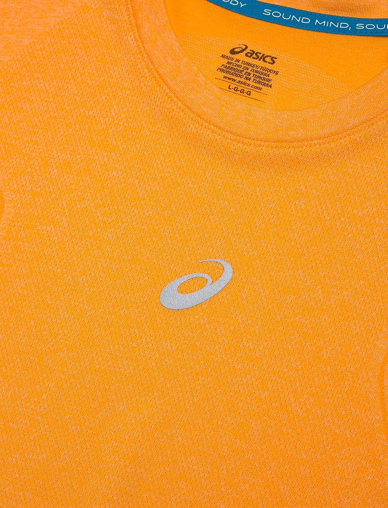 Asics - ROAD SEAMLESS SS TOP - t-shirts - yamabuki - 2