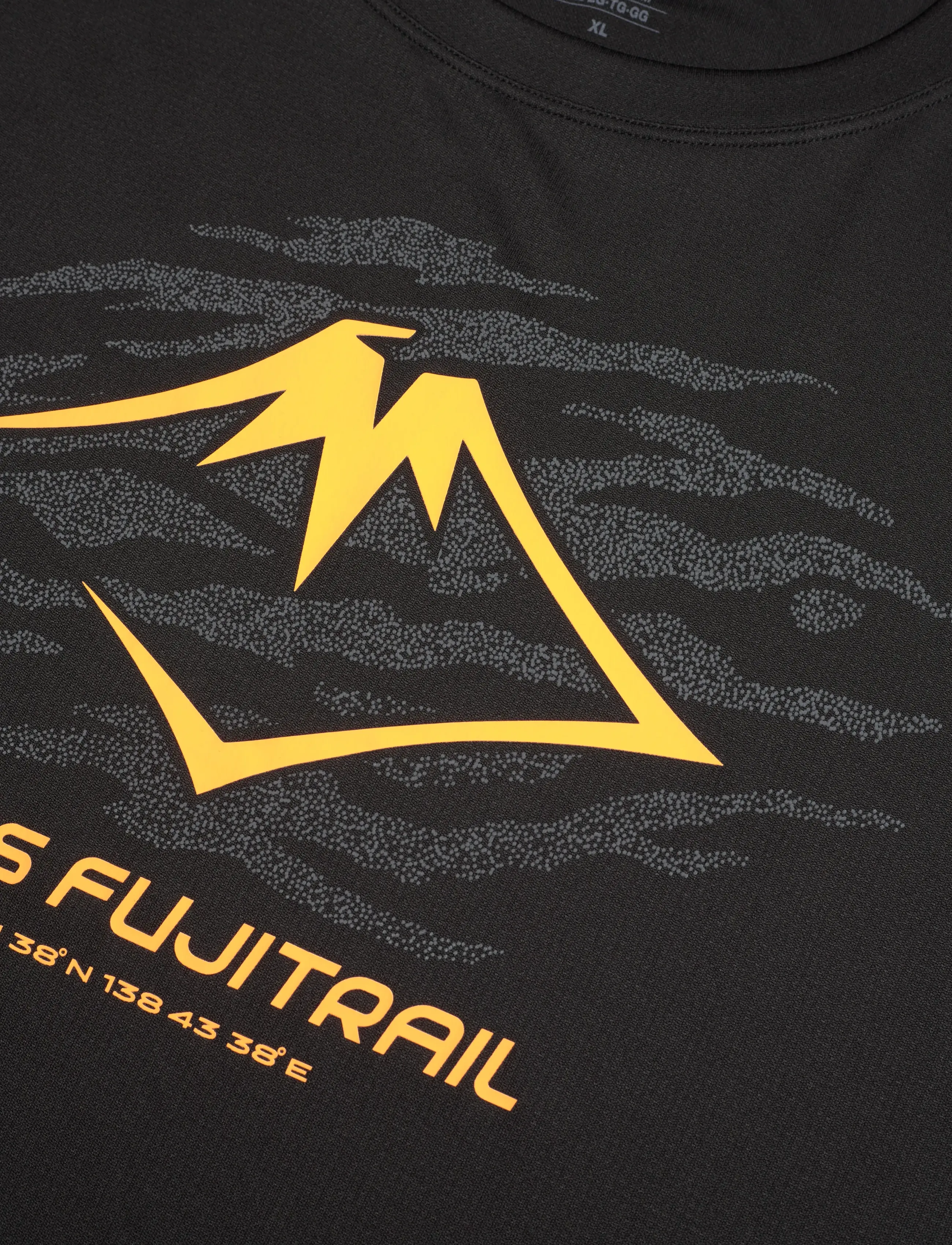 Asics - FUJITRAIL LOGO SS TOP - clothes - performance black - 2