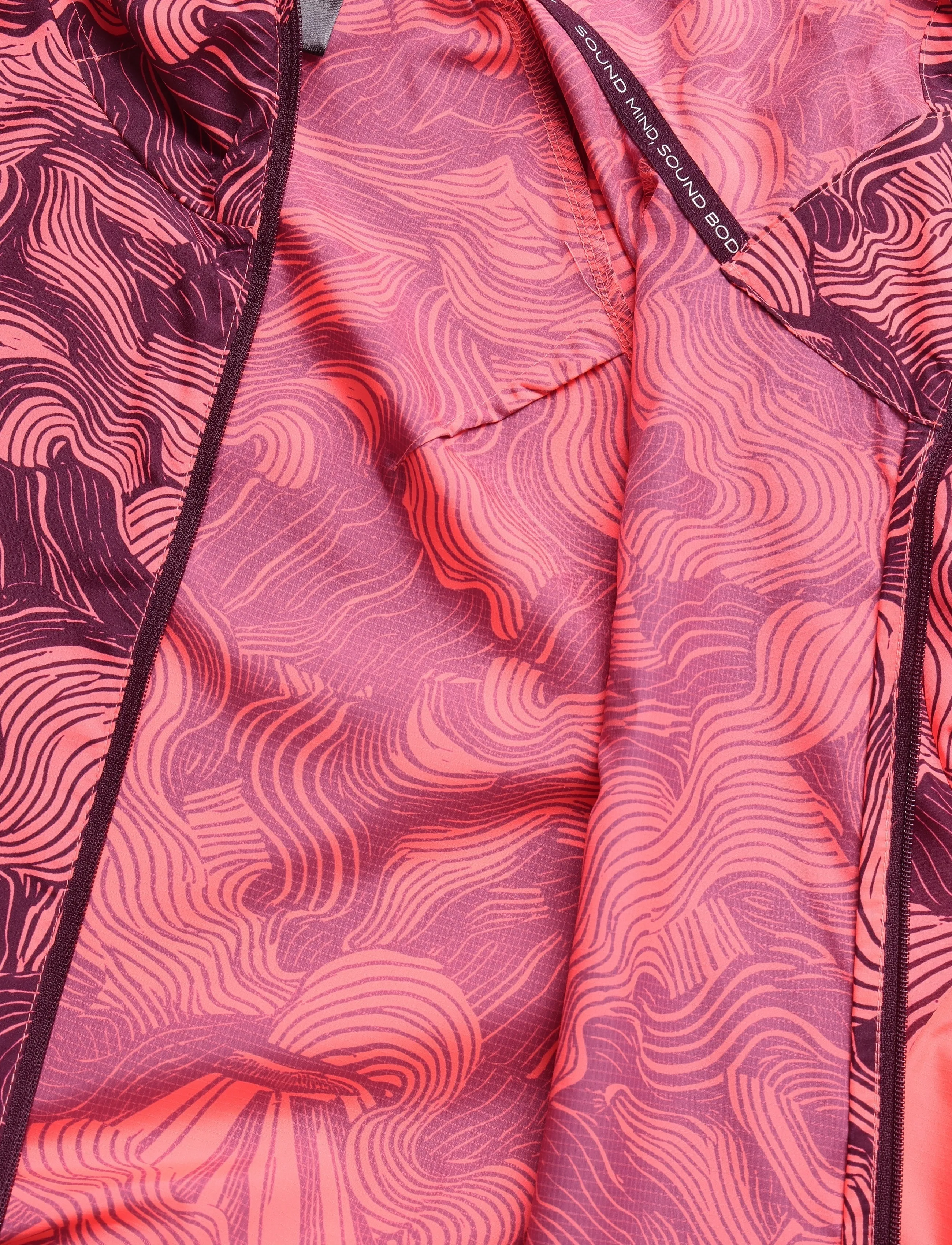 Asics - FUJITRAIL PACKABLE JACKET - sportjacken - blazing coral/dark aubergine - 4