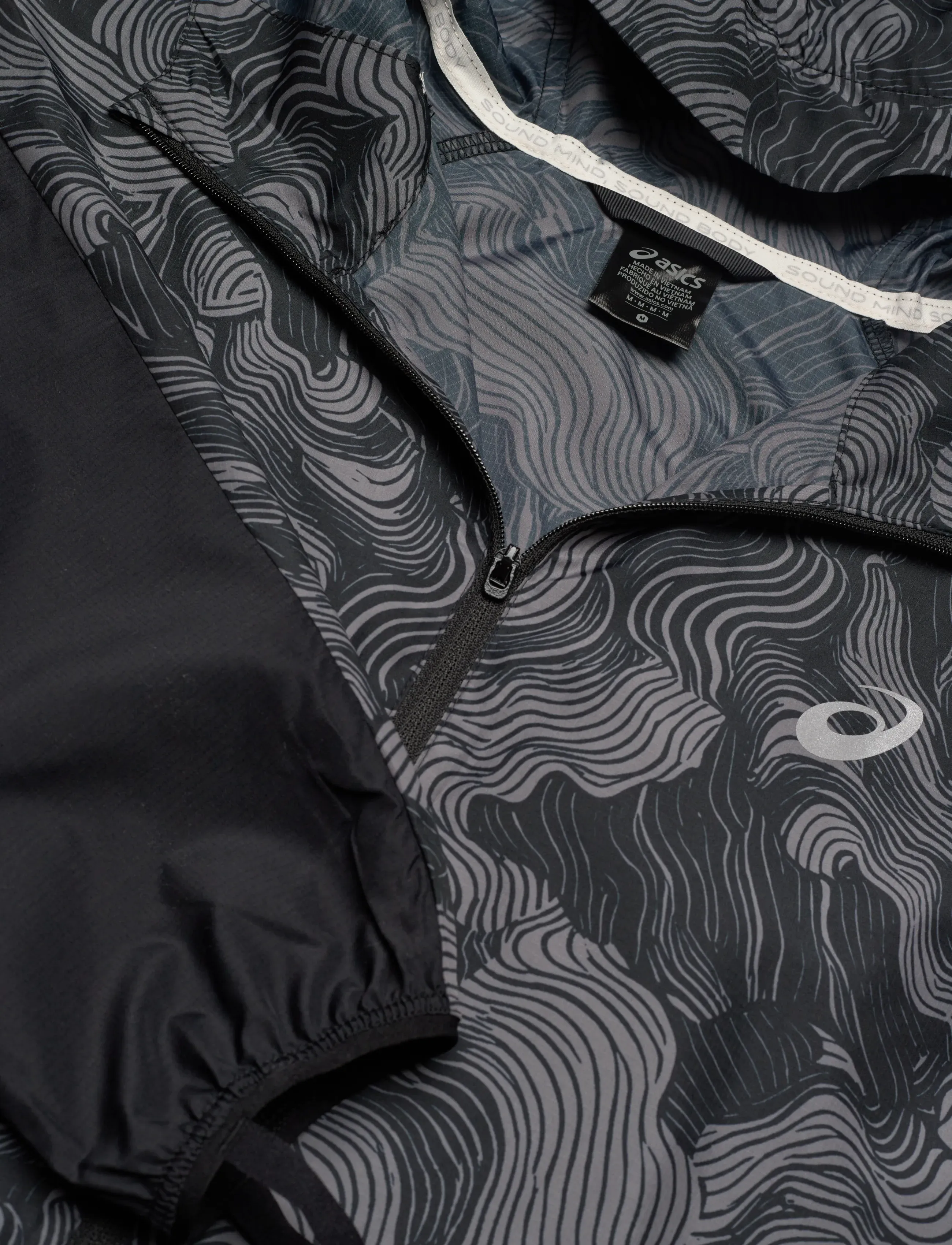 Asics - FUJITRAIL PACKABLE JACKET - sportsjakker - performance black - 2