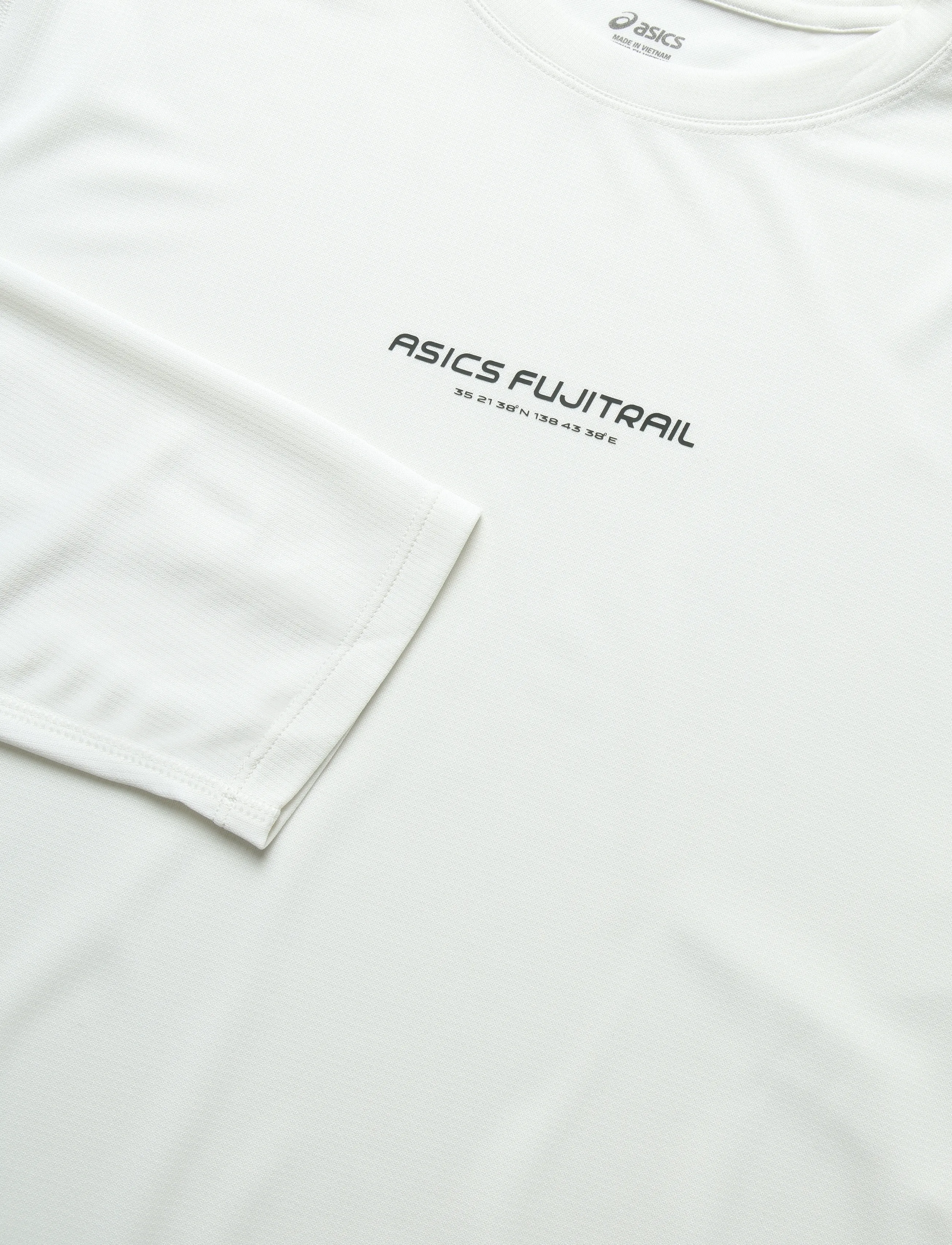 Asics - FUJITRAIL LOGO LS TOP - langarmshirts - cream - 2