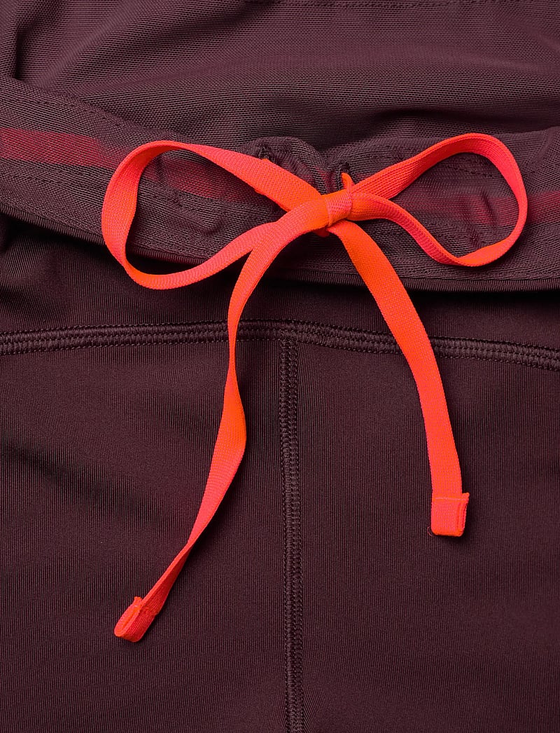 Asics - ROAD HIGH WAIST TIGHT - lauftights - dark currant - 3