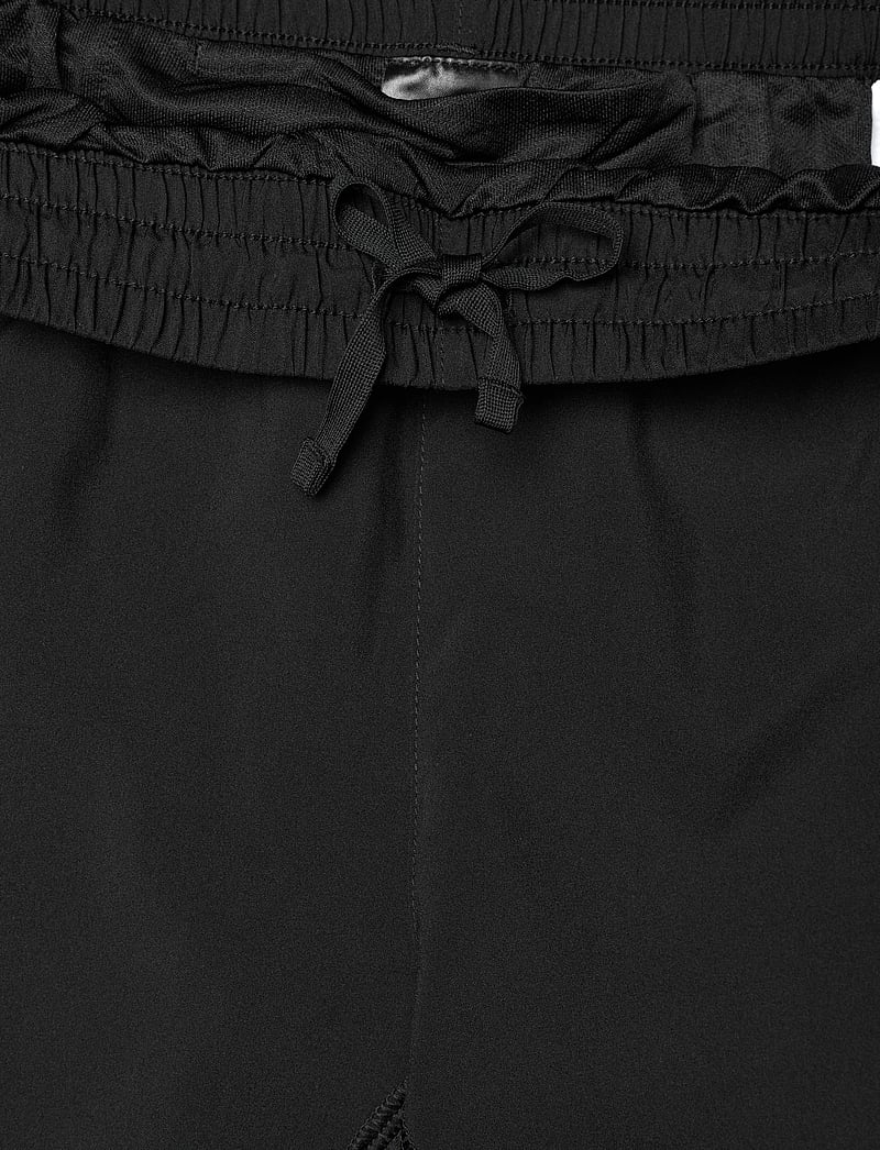 Asics - ASICS ICON 4IN SHORT - laufshorts - performance black - 2