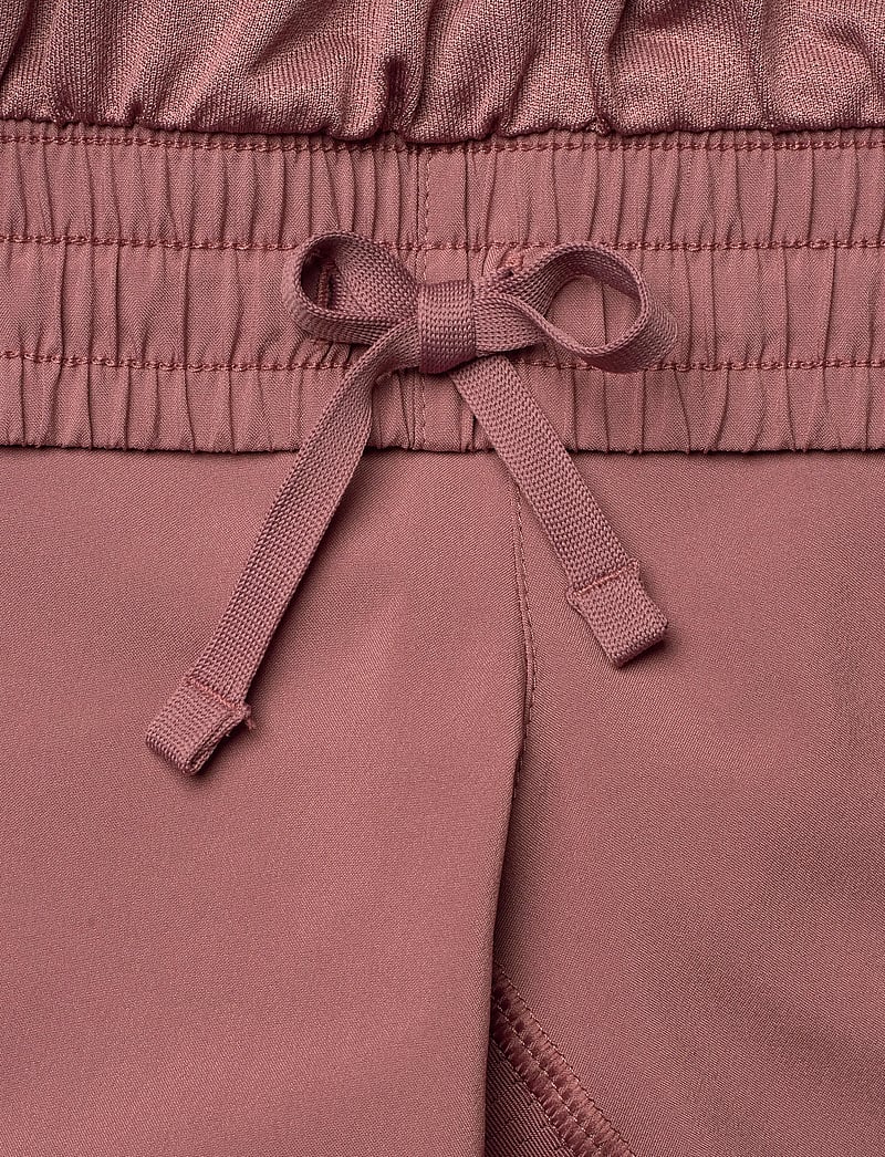 Asics - ASICS ICON 4IN SHORT - löparshorts - rubble red - 4