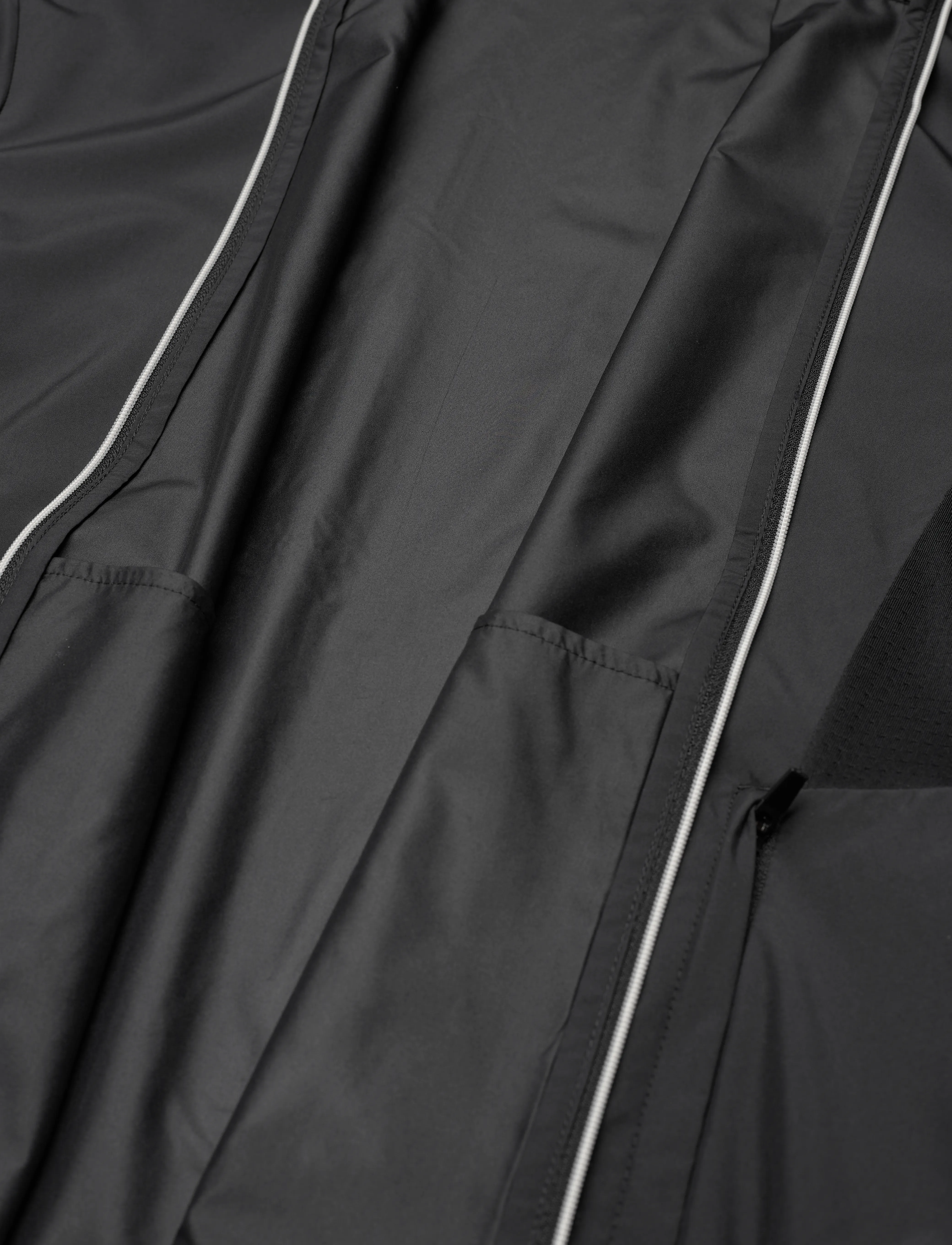 Asics - ASICS CORE JACKET - sportjacken - performance black - 4