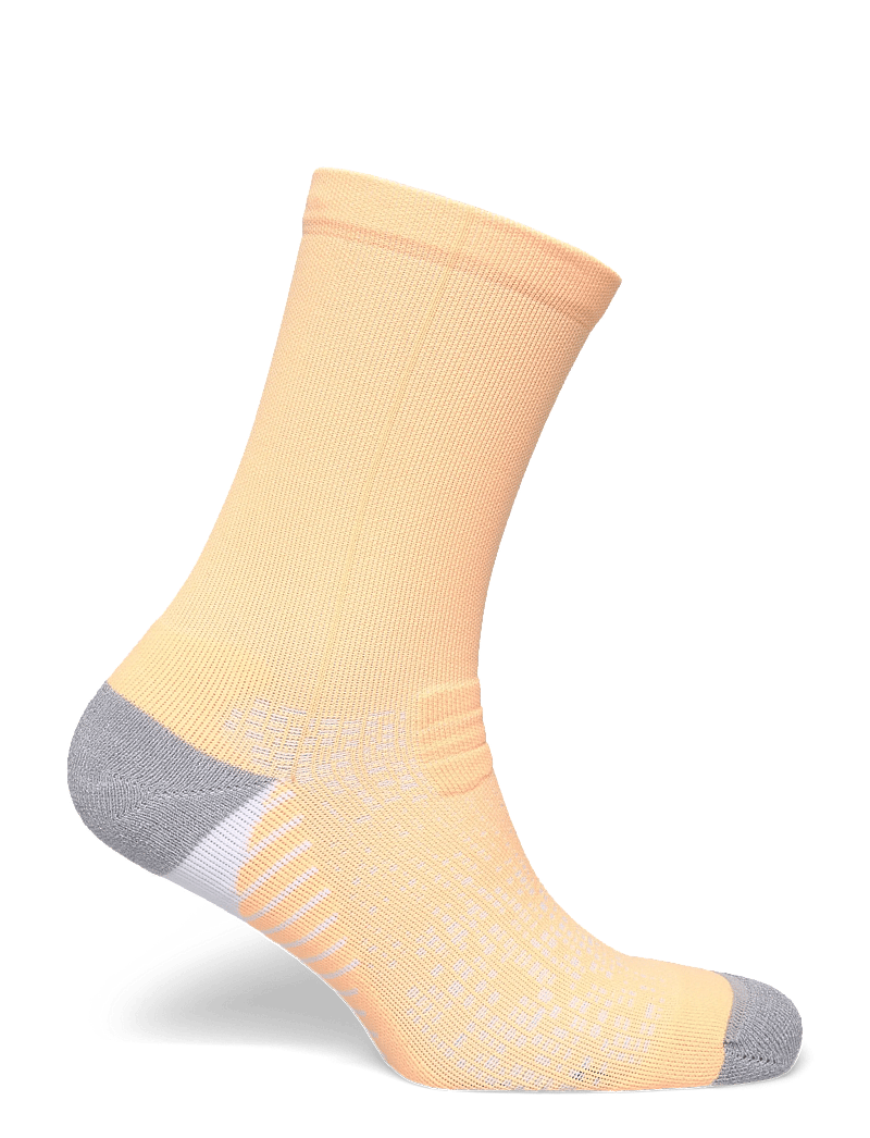Asics - PERFORMANCE RUN SOCK CREW - träningsstrumpor - orange glow - 1