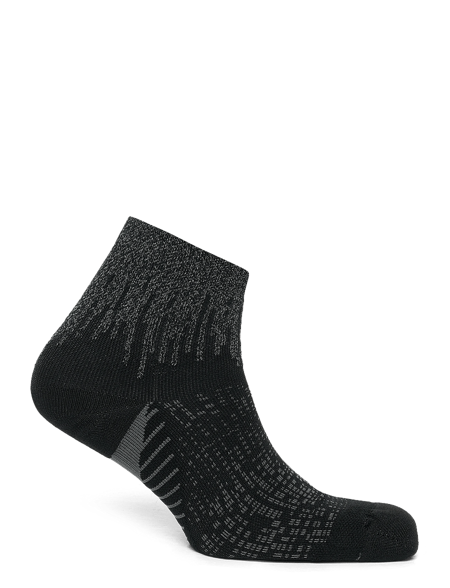 Asics - PERFORMANCE RUN SOCK QUARTER - clothes - performance black - 1