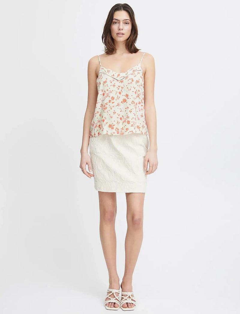 Atelier Rêve - IRROSIE TO2 - sleeveless tops - rosie small flowers ms24 - 4