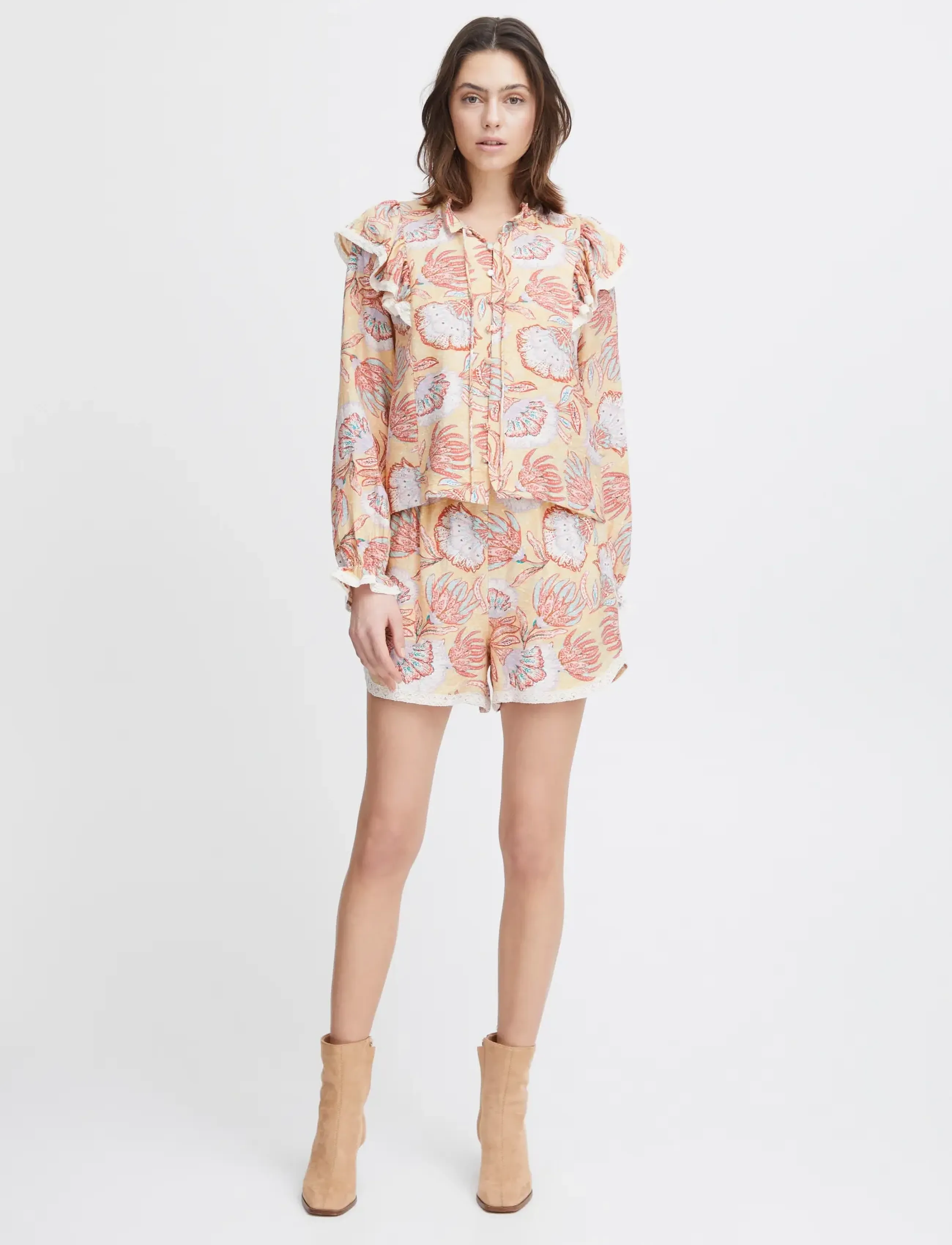 Atelier Rêve Irlamore Sho, 40, Shorts, Gelb - Casual Frauen