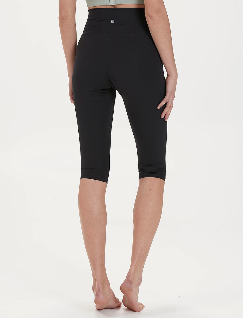 Athlecia - Franz W 3/4 Waist Tights - juoksutrikoot - black - 4