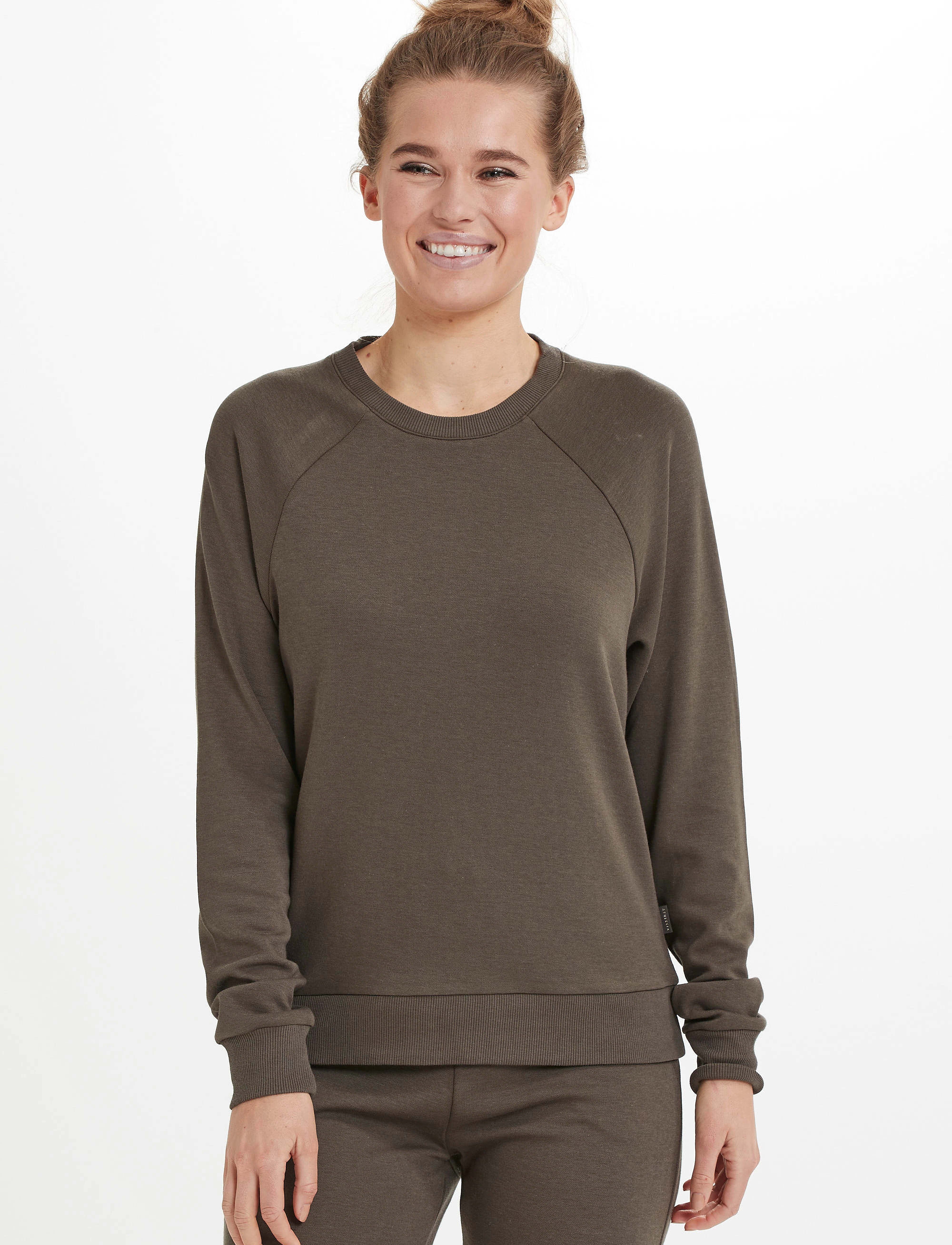 Athlecia - Niary W Bamboo Crew Neck - olive - 5