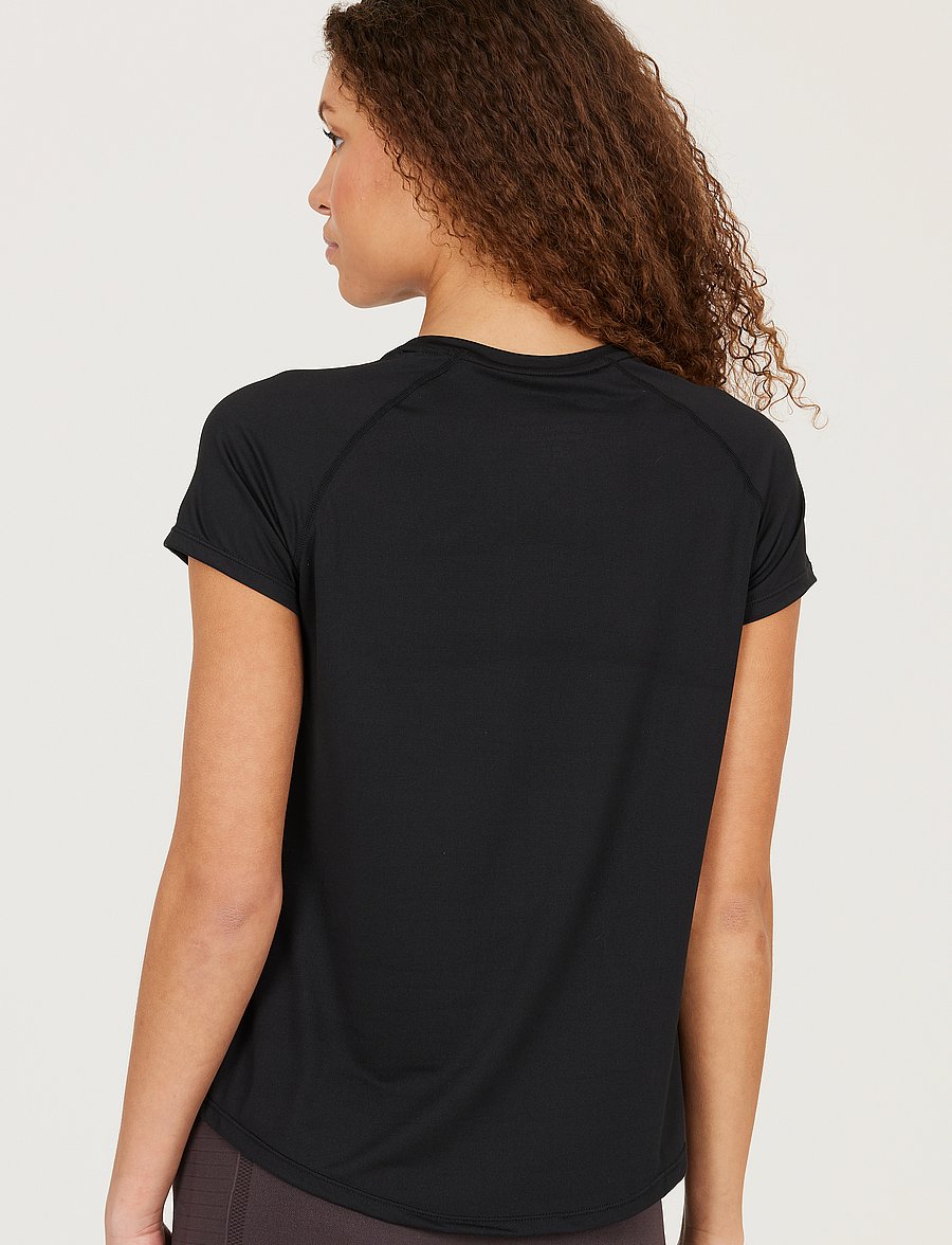 Athlecia - Gaina V2 W S/S Tee - t-shirts - black - 4