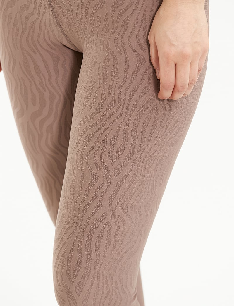 Athlecia - Alma W Tights - træningstights - deep taupe - 3