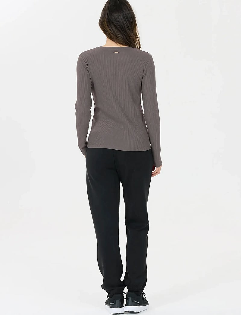 Athlecia - Lankae W L/S Tee - långärmade tröjor - plum kitten - 5