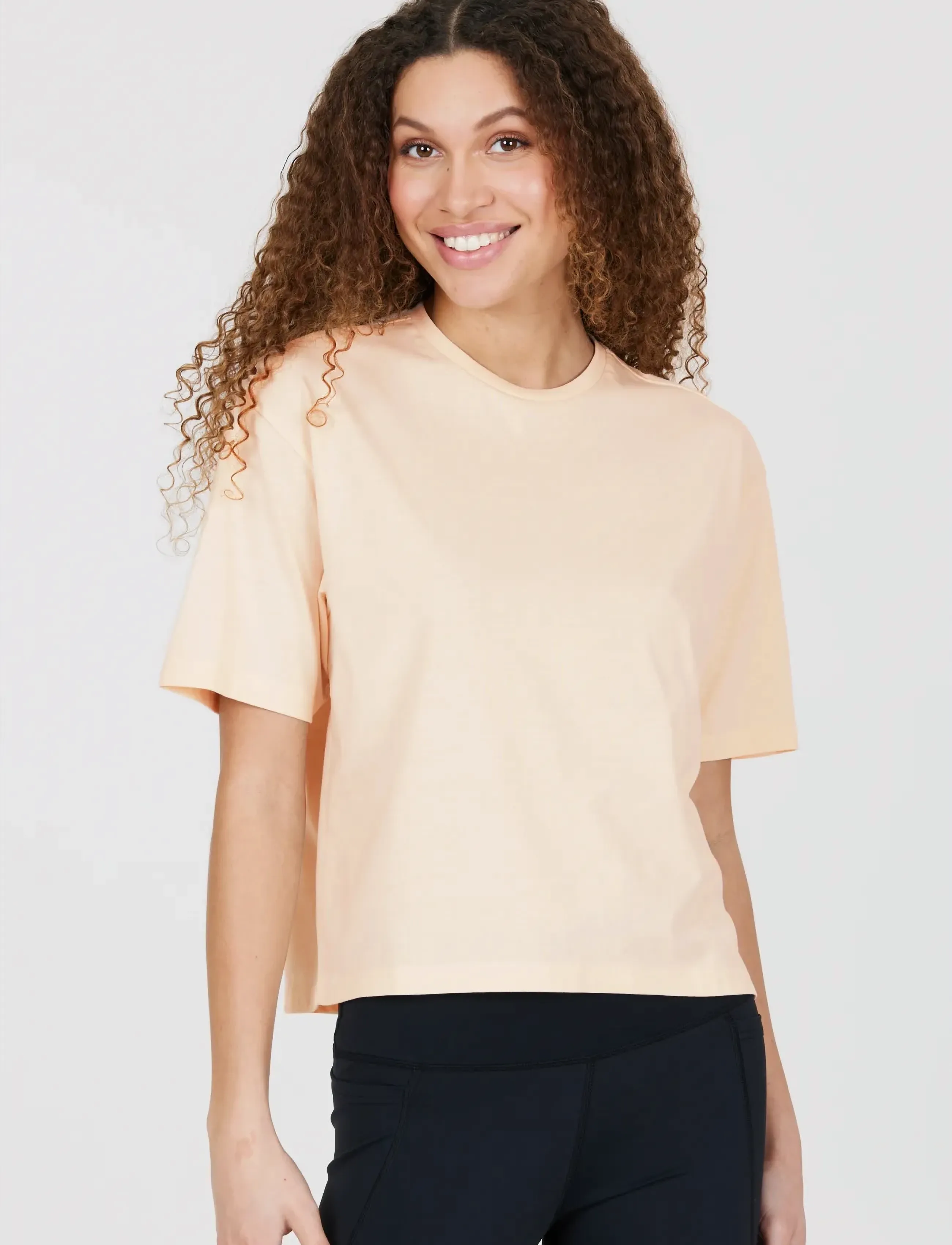 Athlecia - London W Oversized S/S Tee - alussärgid ja t-särgid - soft pink - 3