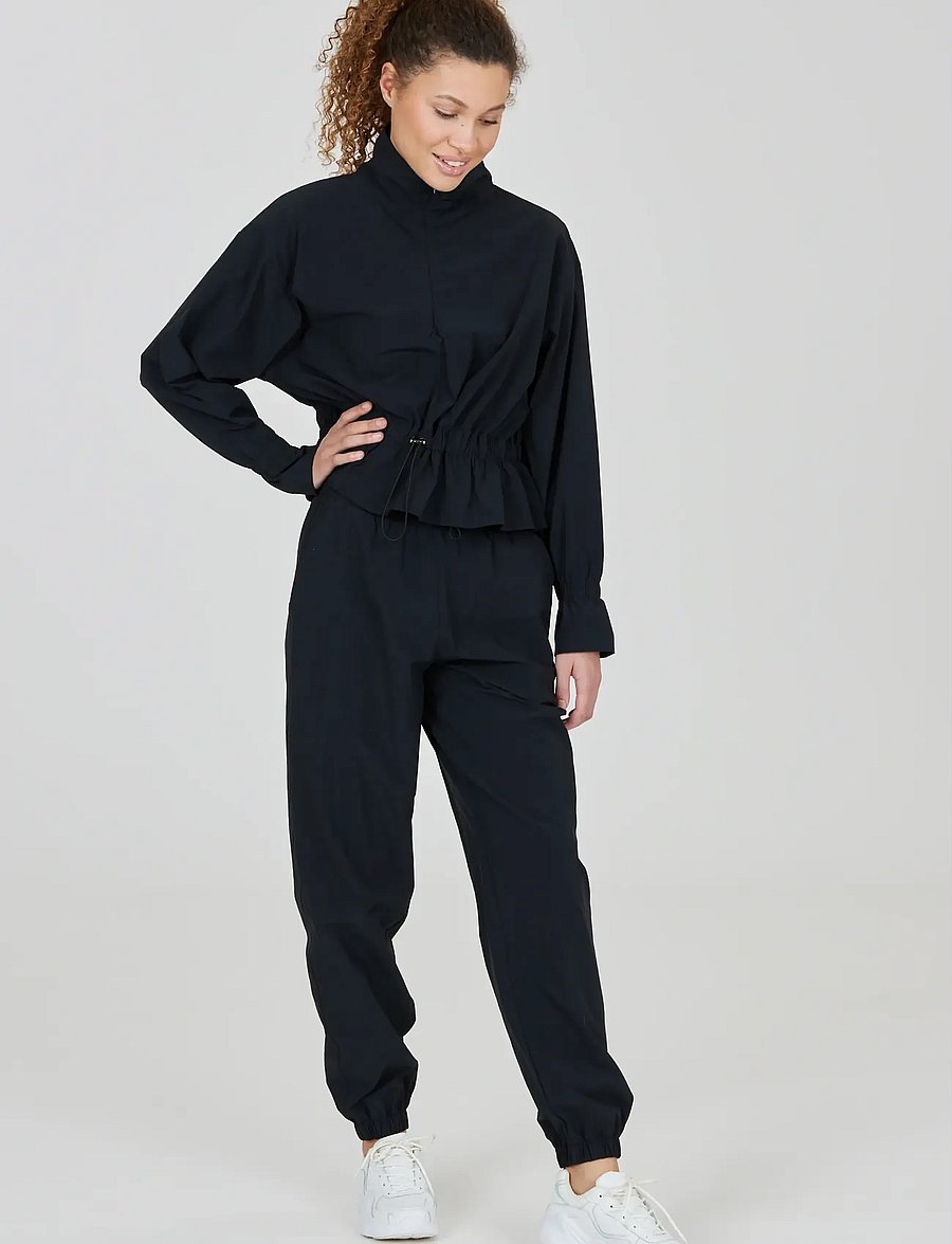 Athlecia - Hero W Track Pants - trainingshosen - black - 3