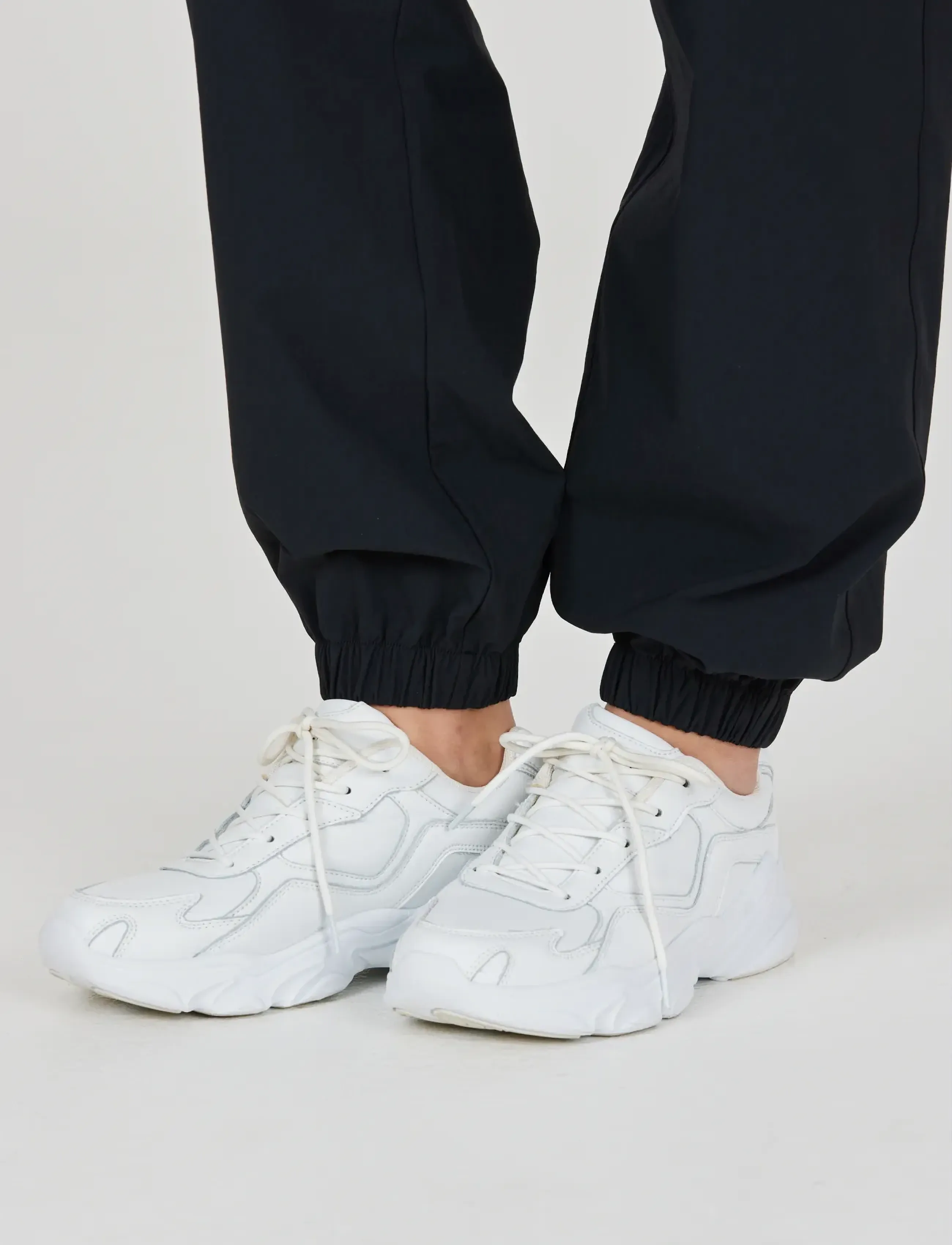 Athlecia - Hero W Track Pants - sweatpants - black - 4