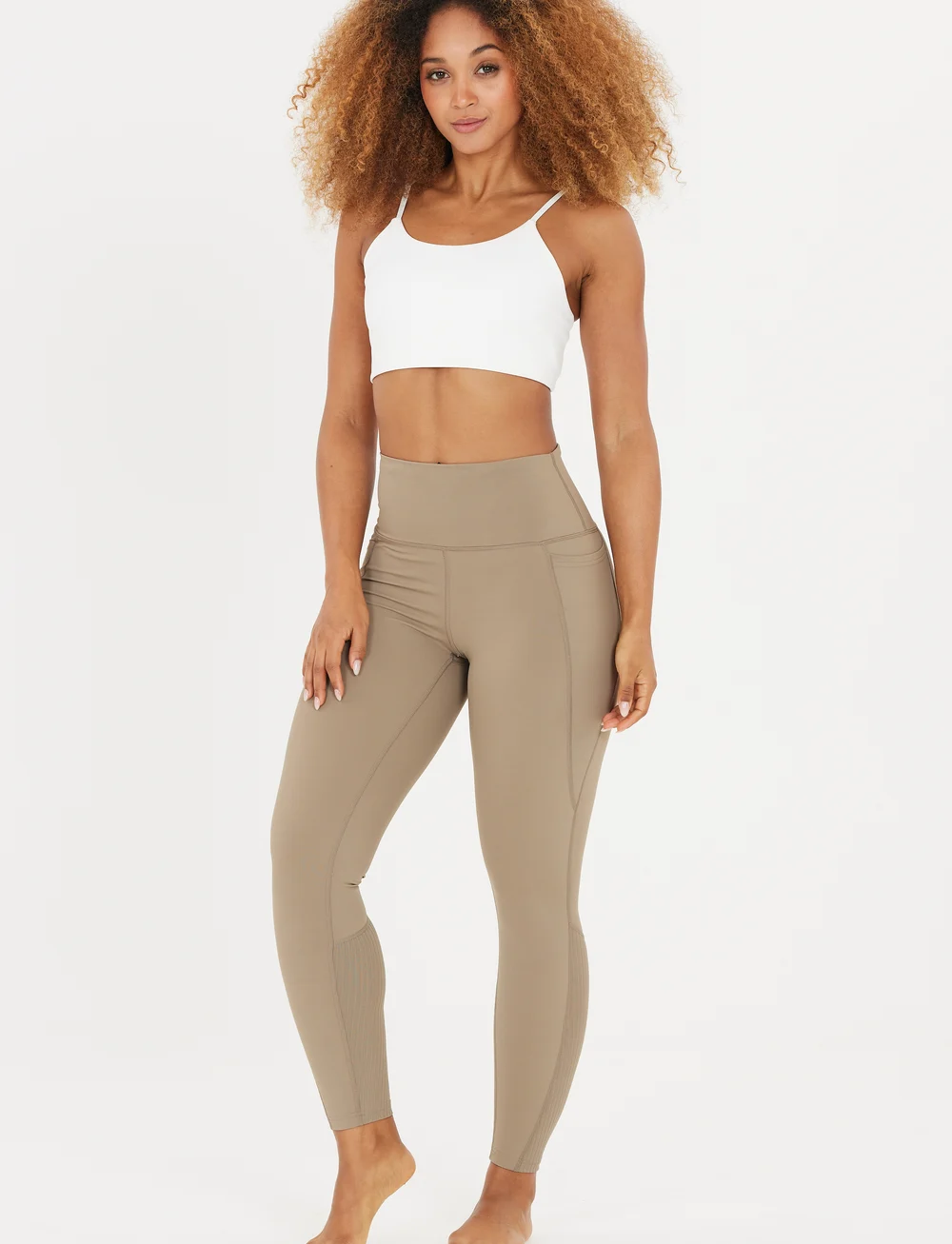 Athlecia - Aliya W Tights - jooksuretuusid - roasted cashew - 4