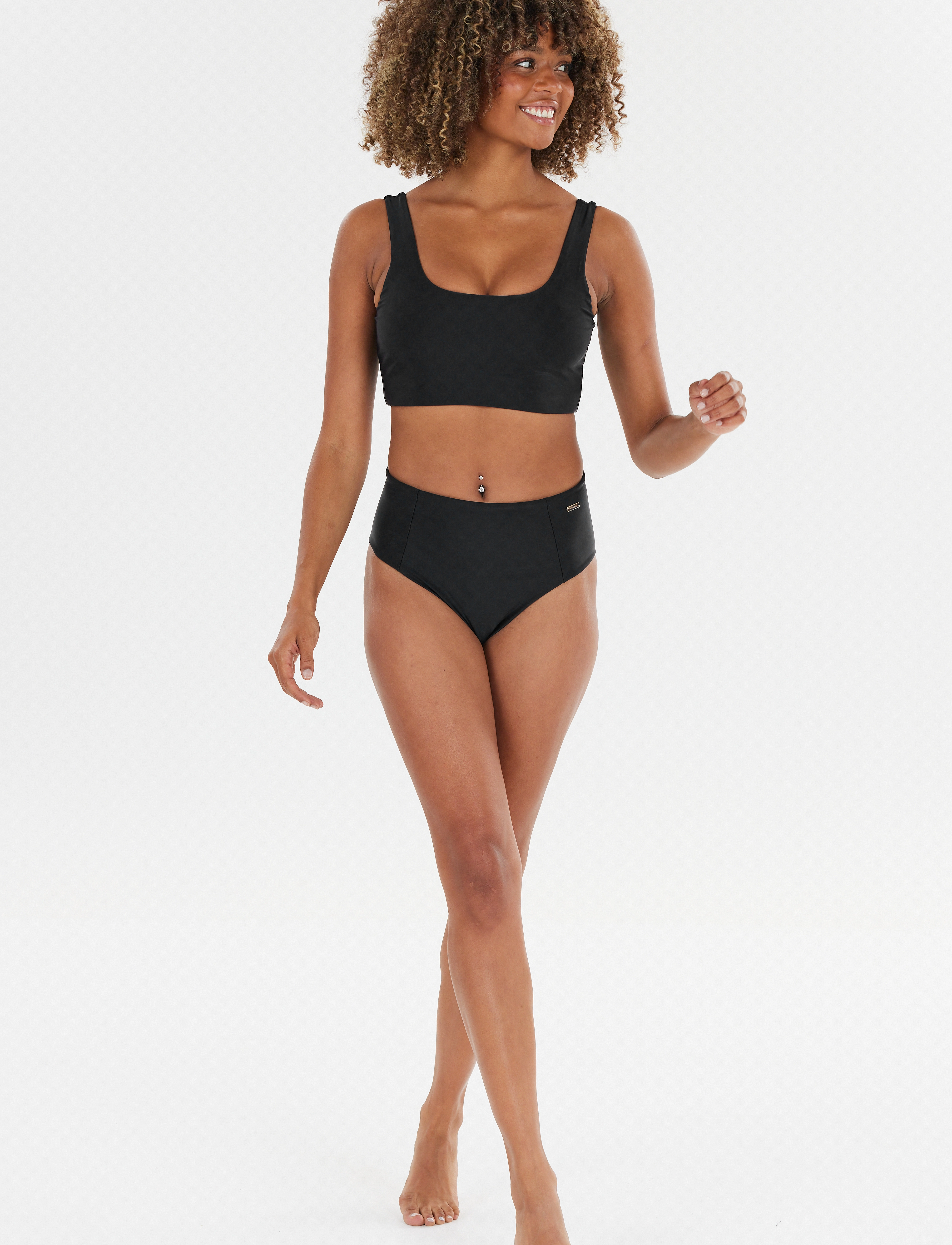Athlecia Bay W Bikini Top, 34, Black, Sport Badetøj > Sport Bikinis, Dame