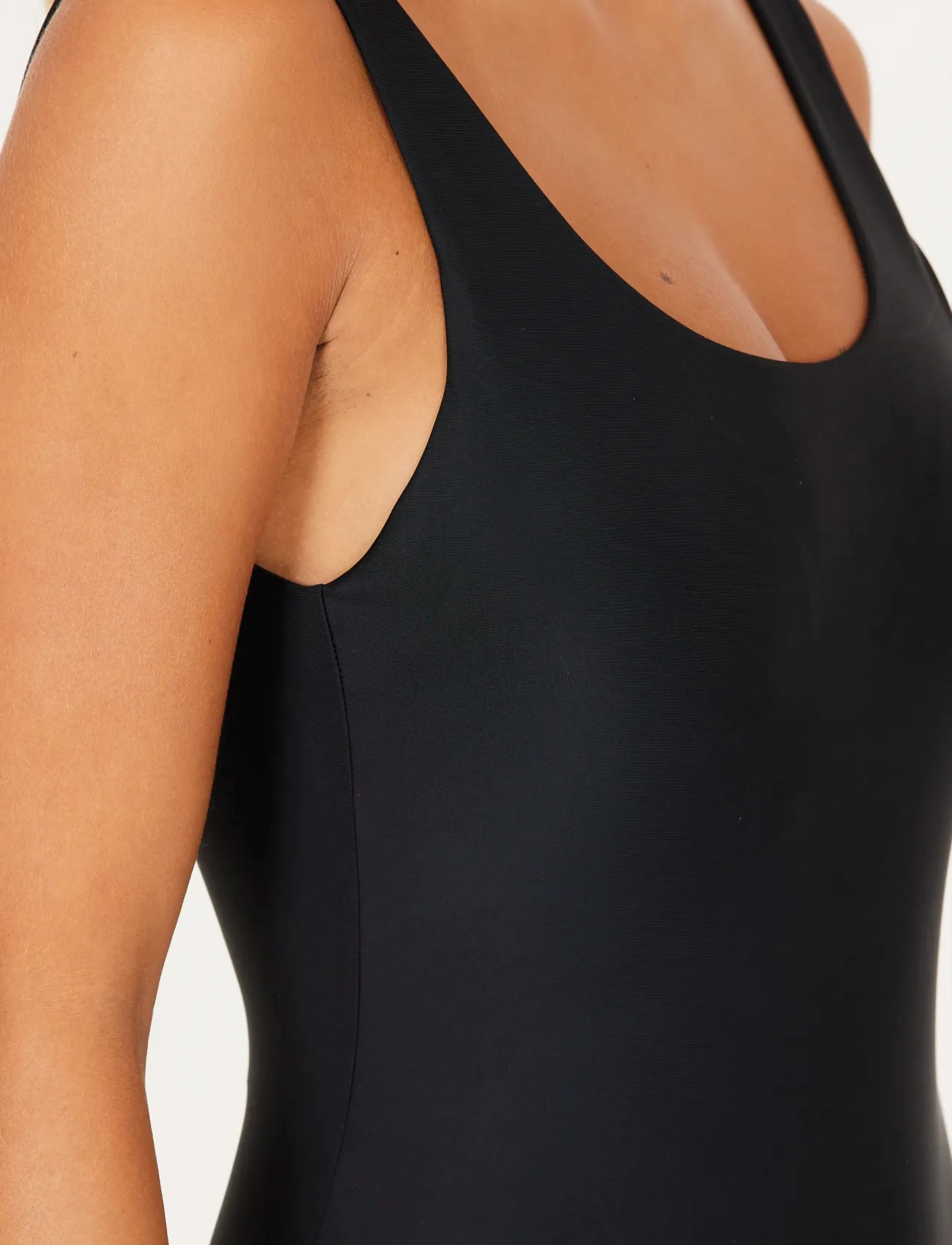 Athlecia Isabella W Swimsuit, 42, Black, Sport Badetøj > Sport Swimsuits, Dame