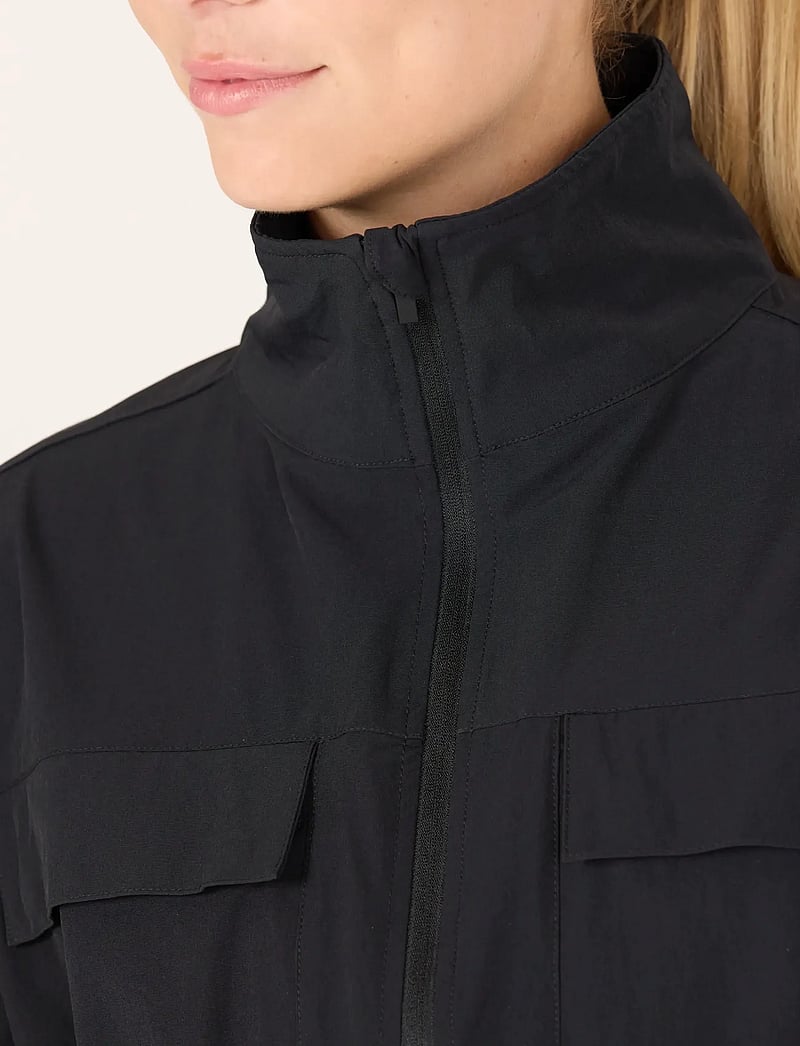 Athlecia - Hero V2 W Jacket - sportsjakker - black - 0