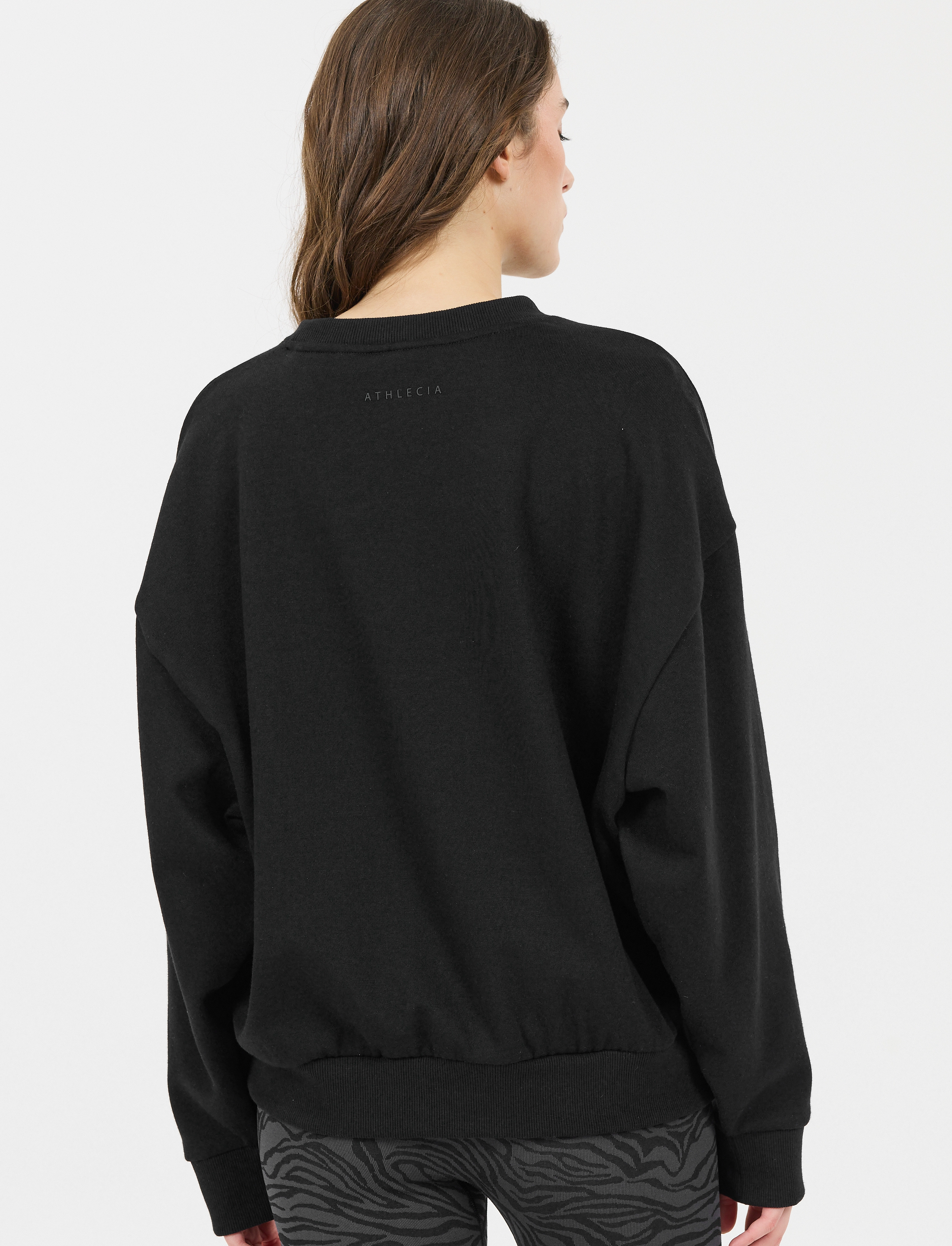 Athlecia - Giannis W Crew Neck - tops - black - 5