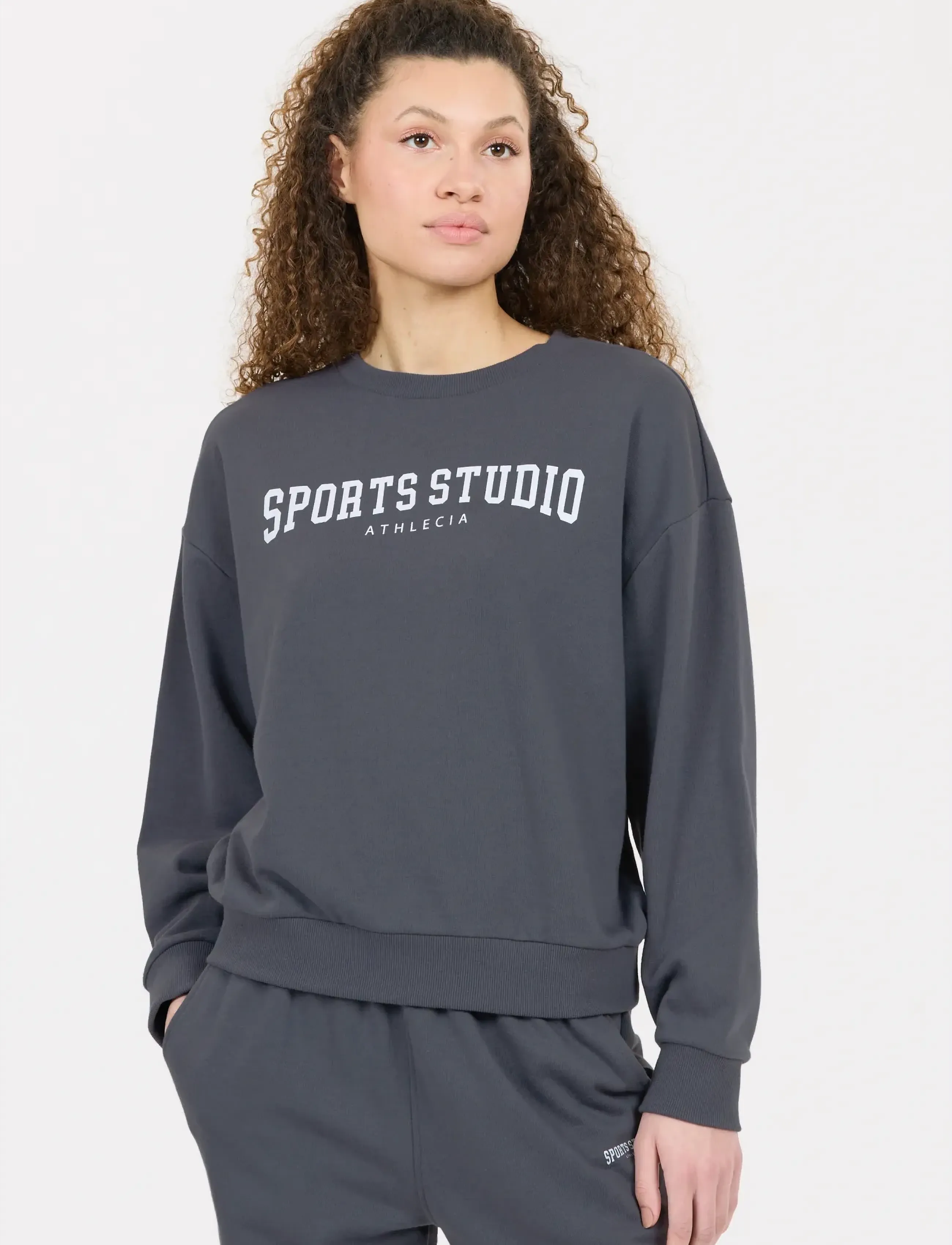Giannis W Crew Neck 4