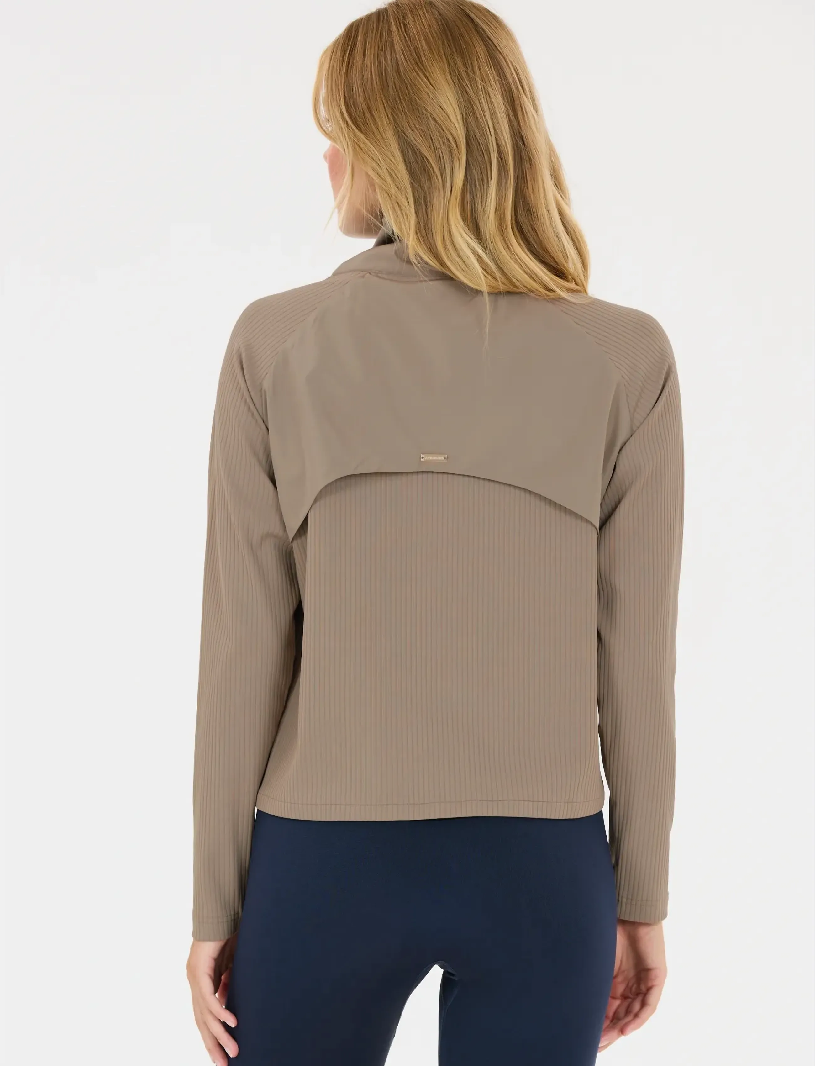 Athlecia - Aiana W Jacket - freizeitjacken - greige - 3