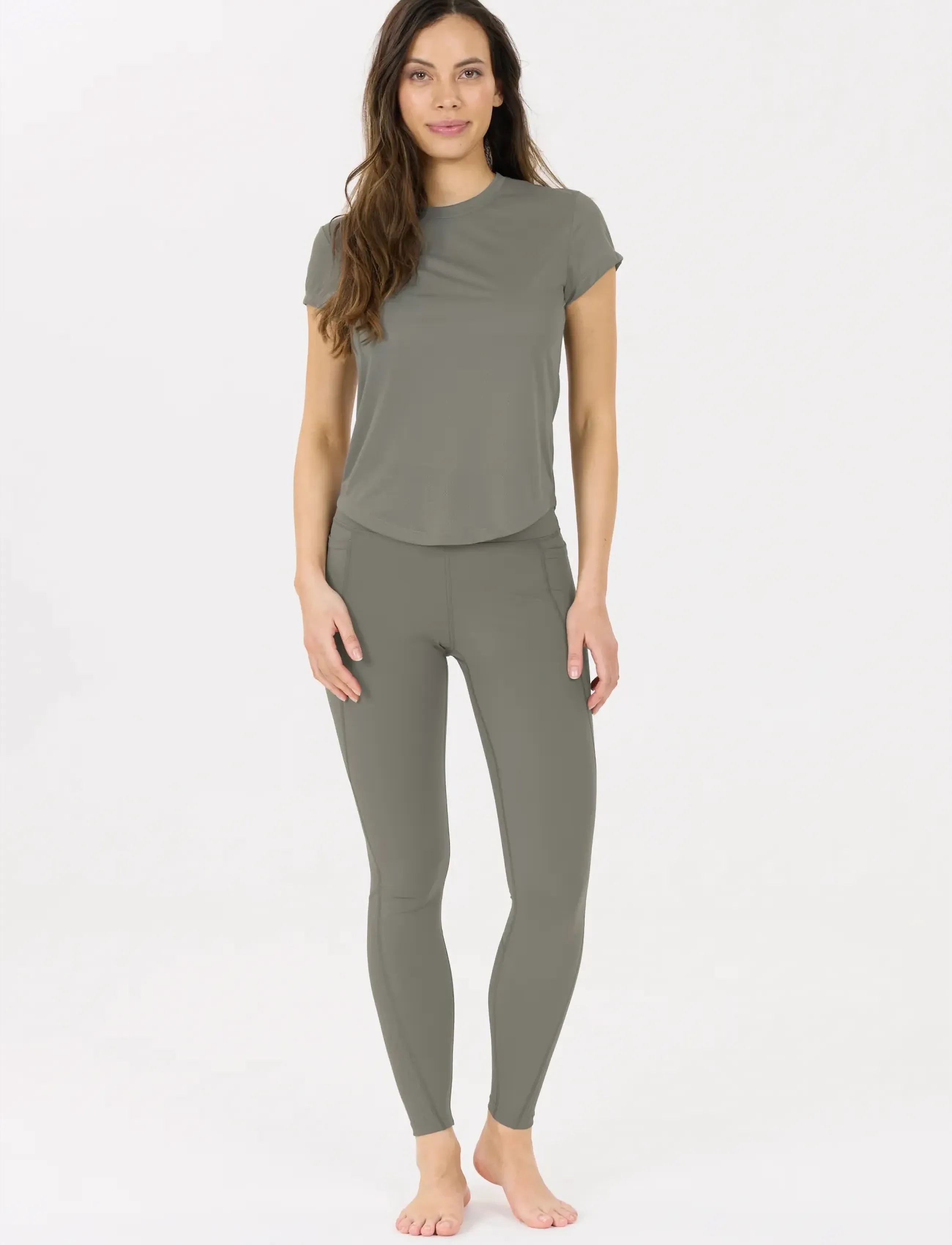 Athlecia Doja W S/S Tee - T-shirts - GUNMETAL / khaki/green