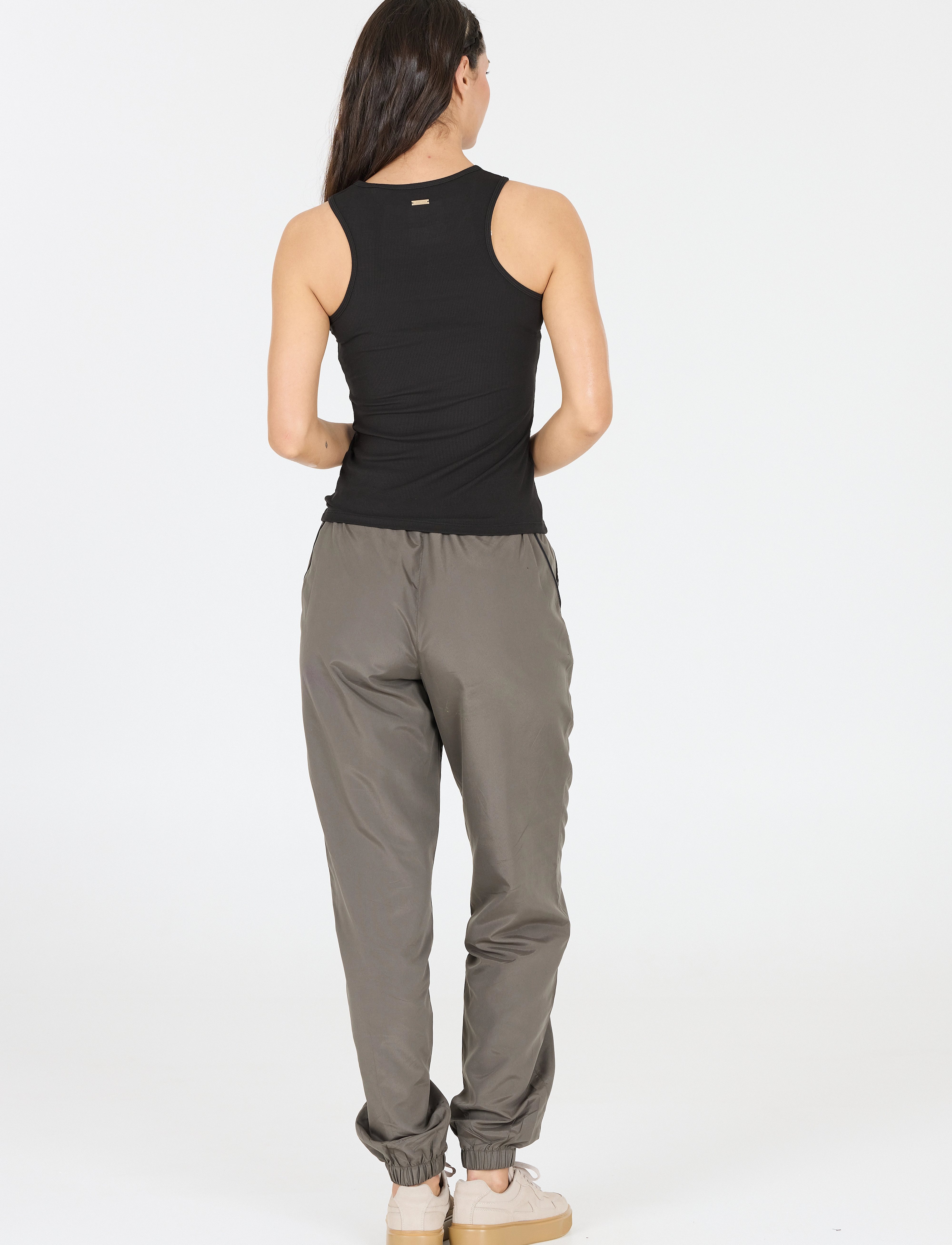 Athlecia - Tinashe W Halterneck Rib Top - tank tops - black - 3