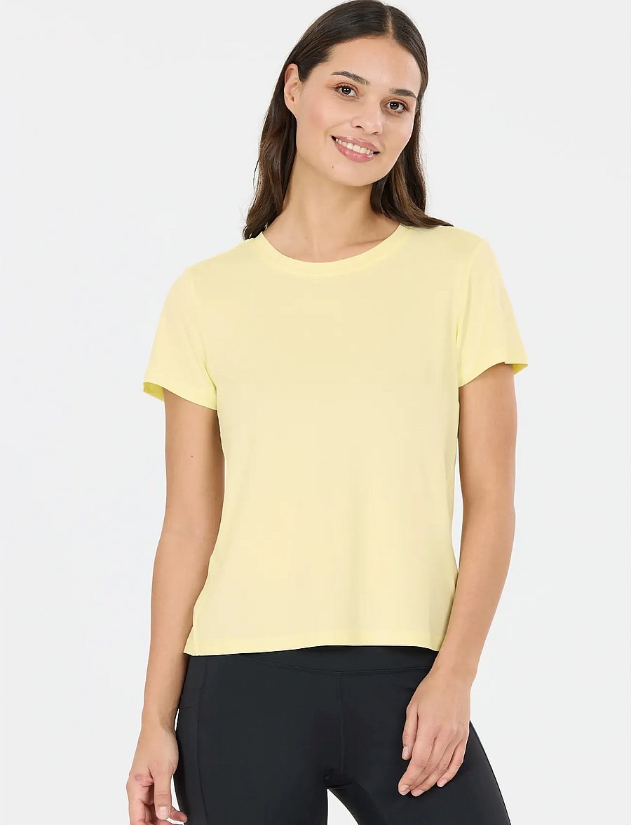 Athlecia - Pacy V2 W S/S Tee - t-shirts - transparent yellow - 5