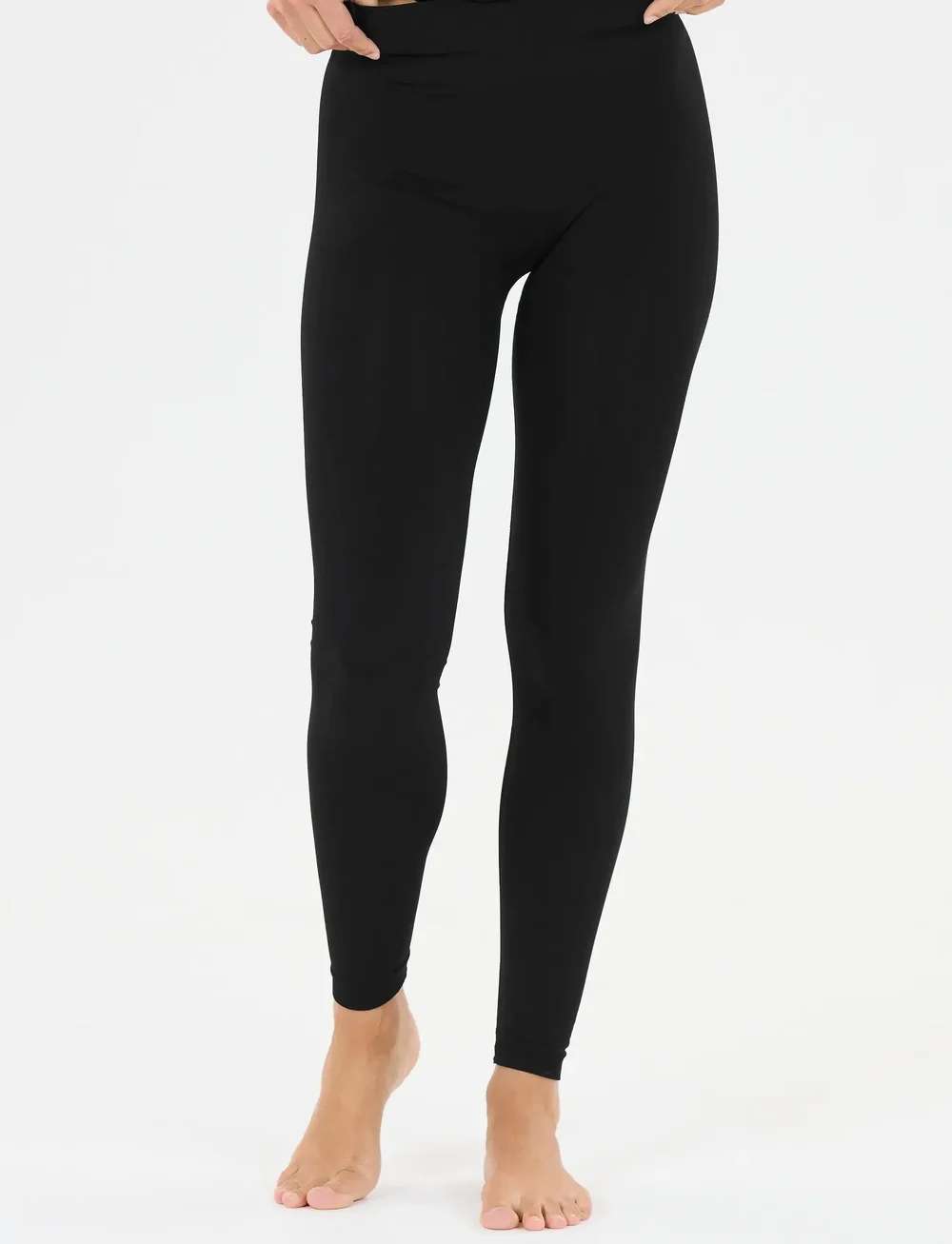 Athlecia - Leray W Seamless Baselayer Set - funktionsunterwäsche - oberteile - black - 3