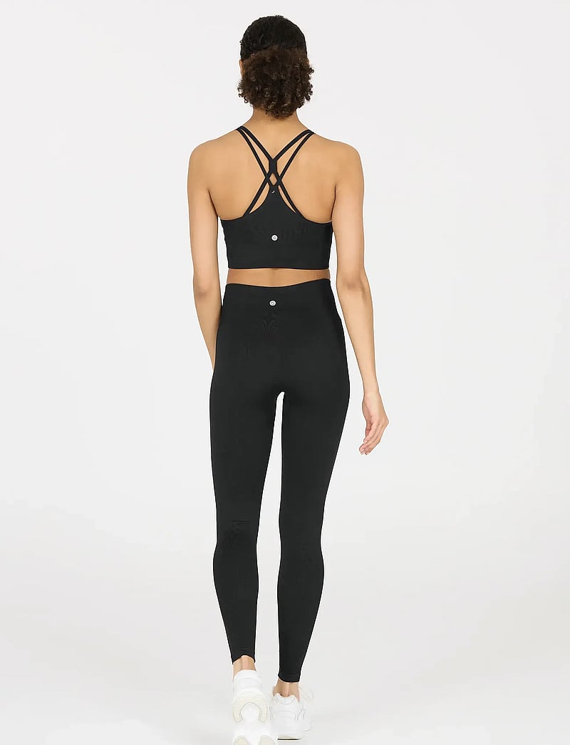 Athlecia - Foan V3 Seamless Bra - låg support - black - 5