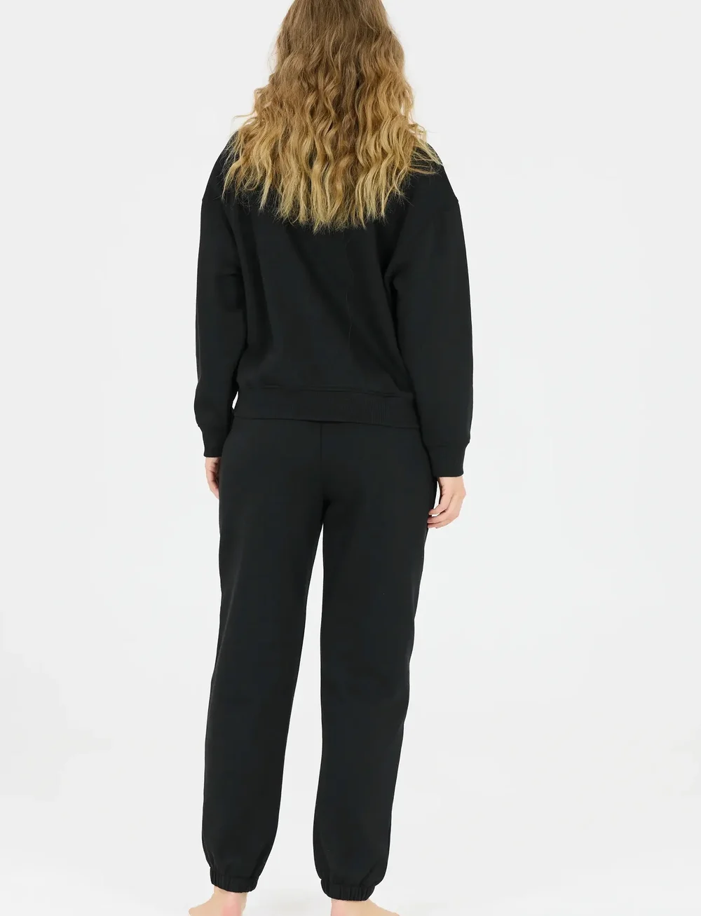 Athlecia - Atkins W Crew Neck - oberteile - black - 4