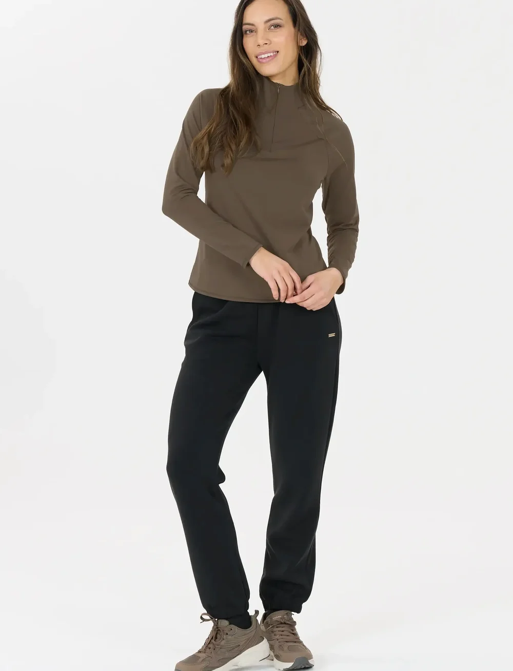Athlecia - Milian W Midlayer - aluskihina kantavad alussärgid - black olive - 5