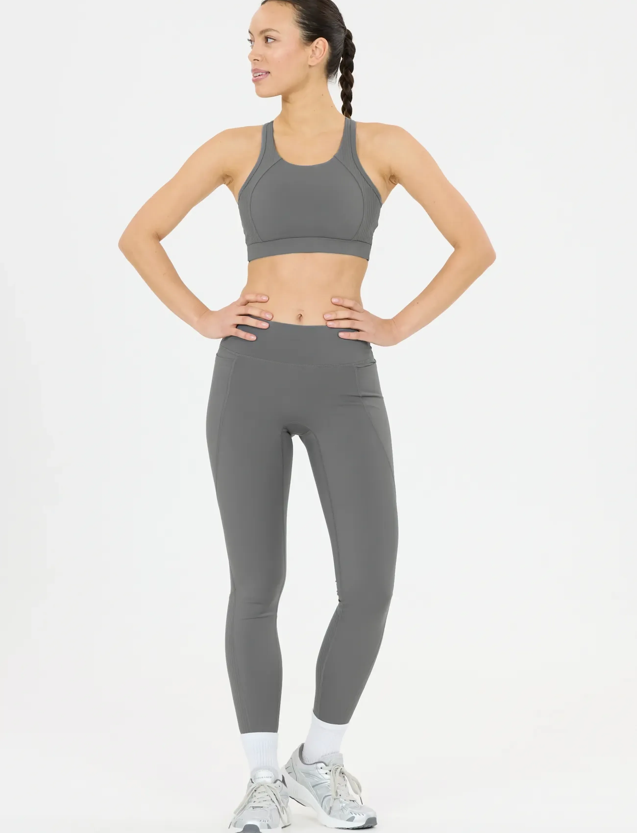 Athlecia - Aliya W Sports Bra - poppy seed - 4