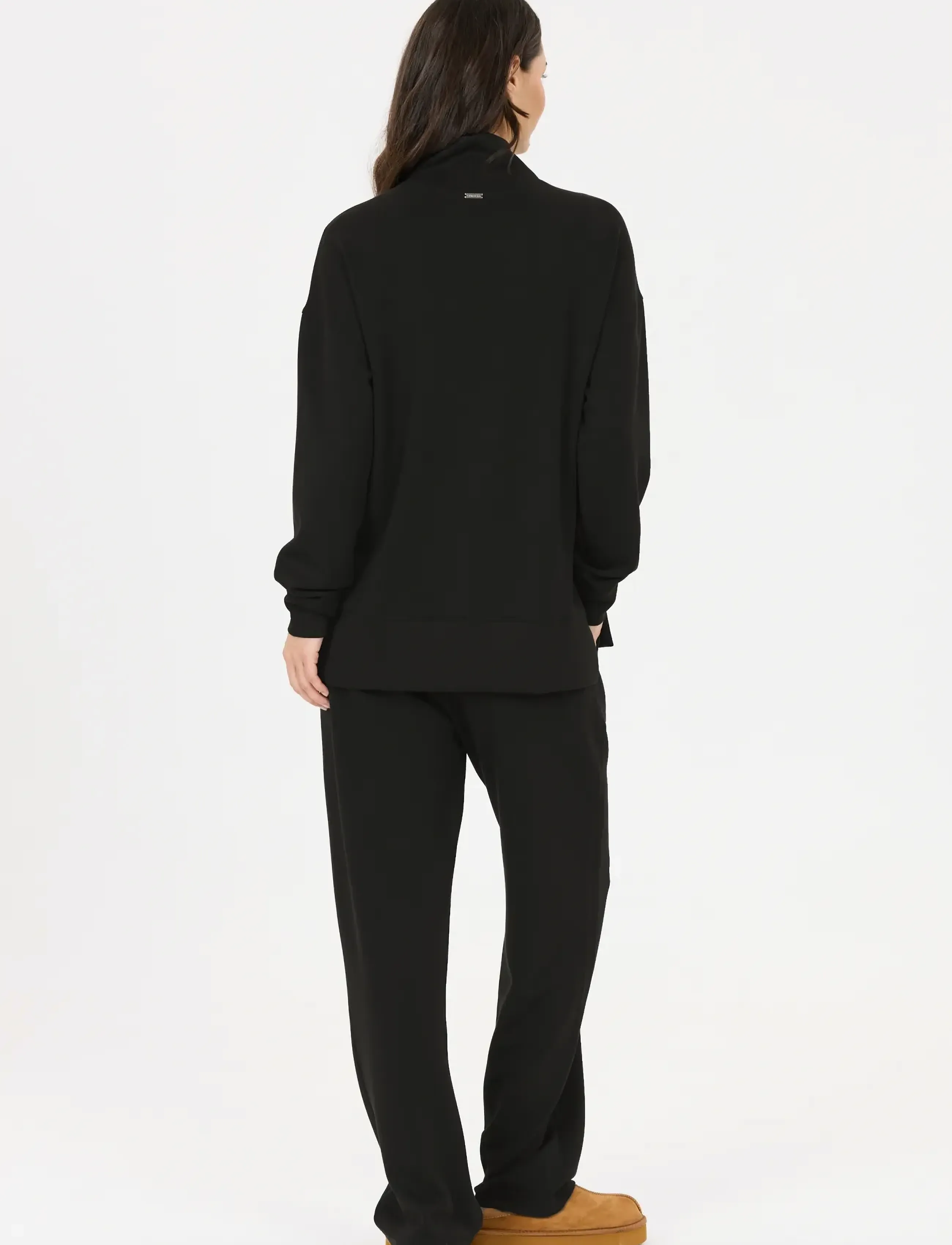 Yunes W Turtle Neck 5
