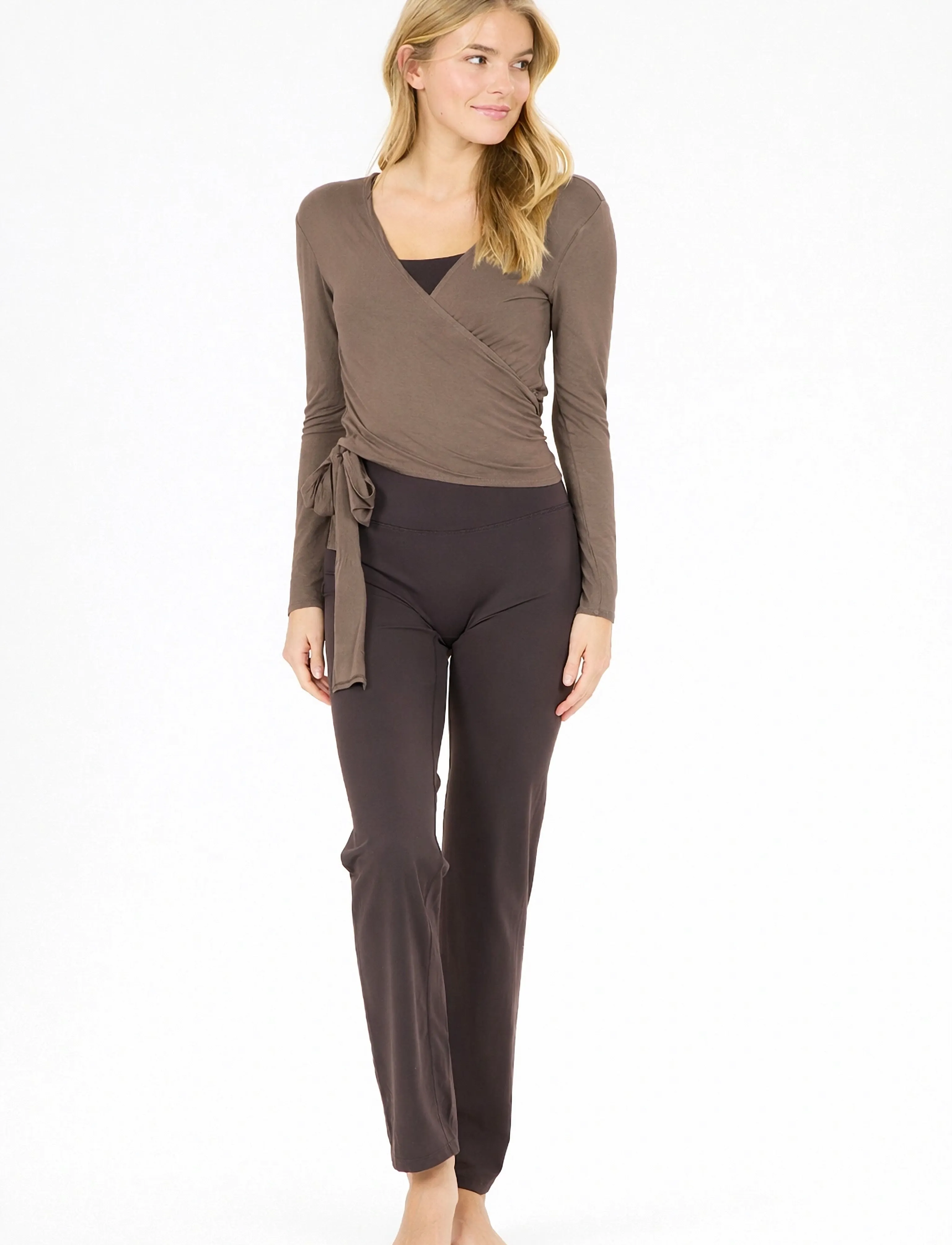 Athlecia - Walyn W Wrap Blouse - crop tops - greige - 2