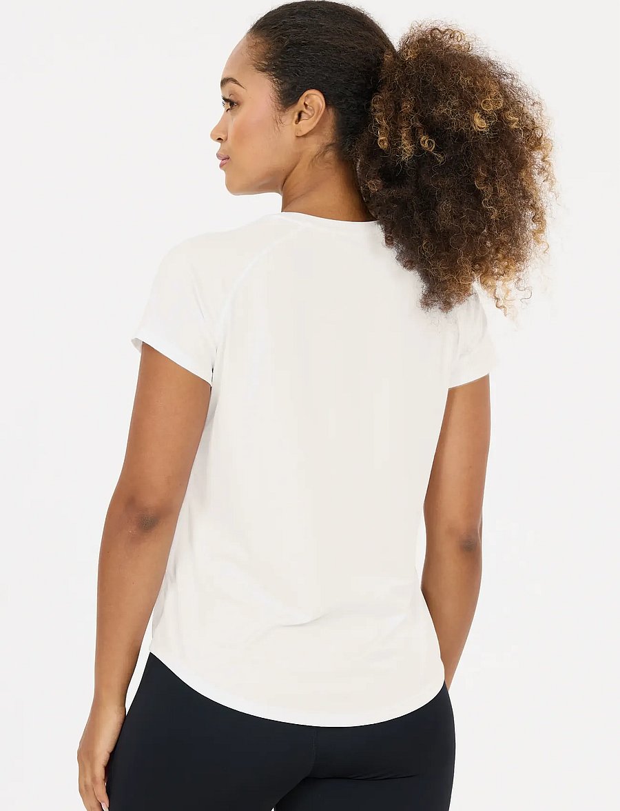 Athlecia - Gaina V3 W SS Tee - t-shirts - white - 5