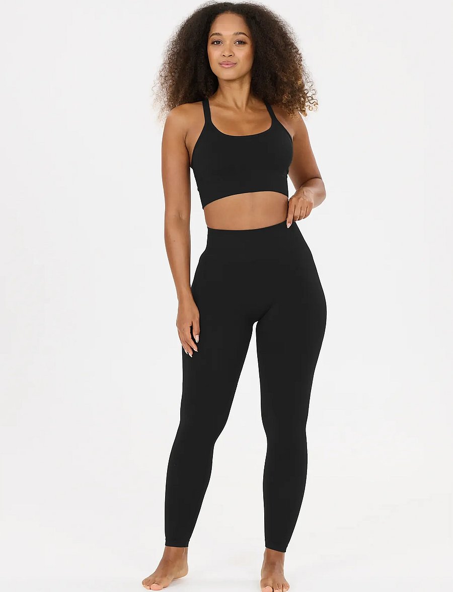 Athlecia - Nagar V4 W Seamless Tights - Õmblusteta retuusid - black - 0