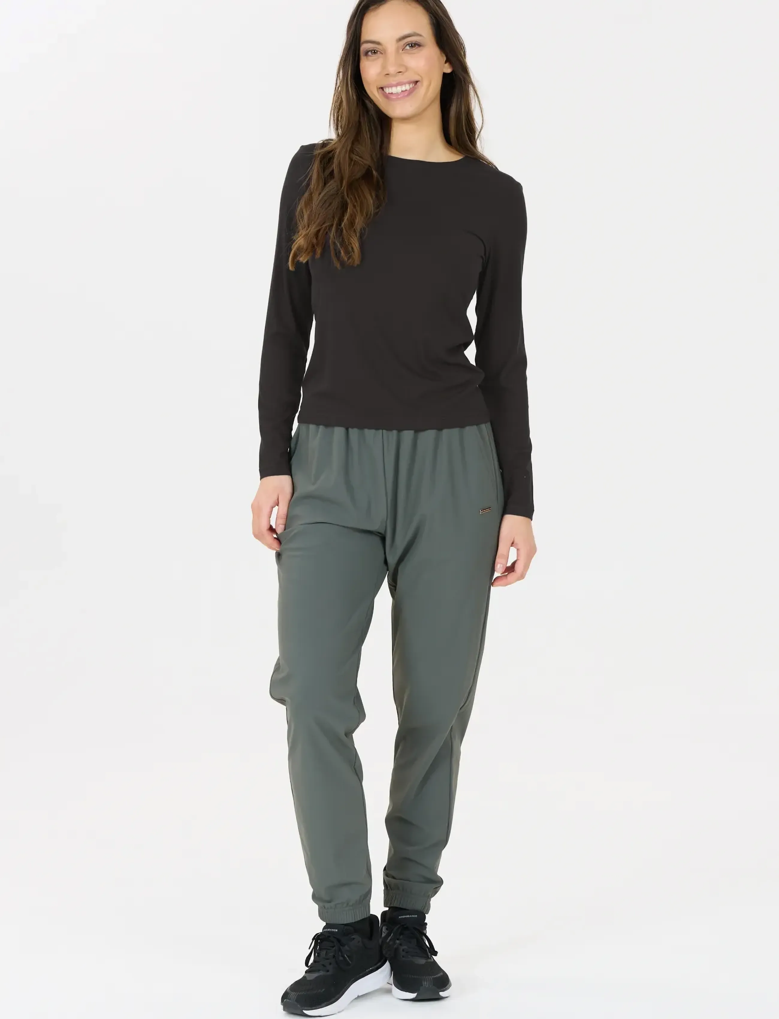 Athlecia - Tinashe V2 W Rib LS Tee - langarmshirts - black - 2