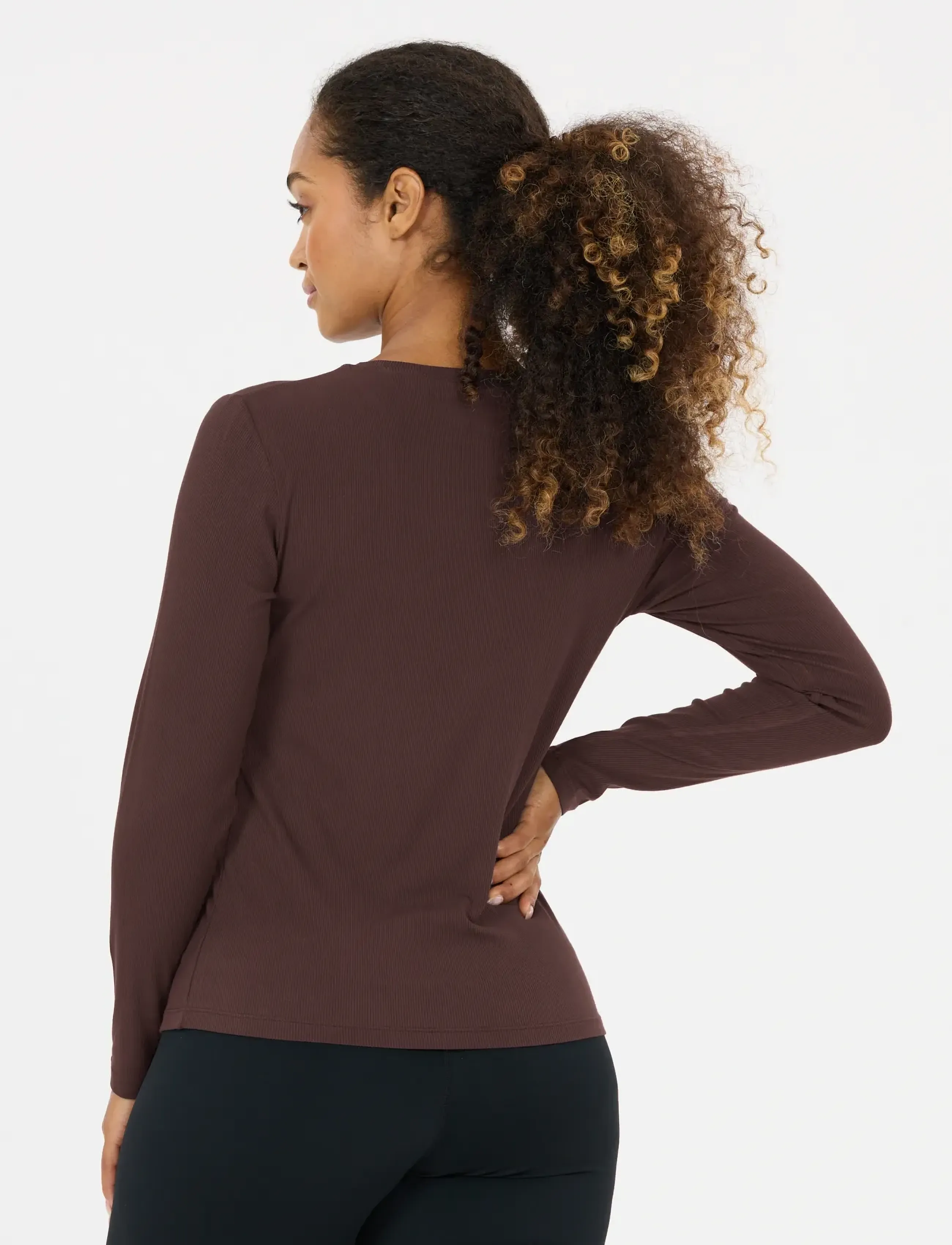 Athlecia - Tinashe V2 W Rib LS Tee - pikkade varrukatega alussärgid - chocolate torte - 5