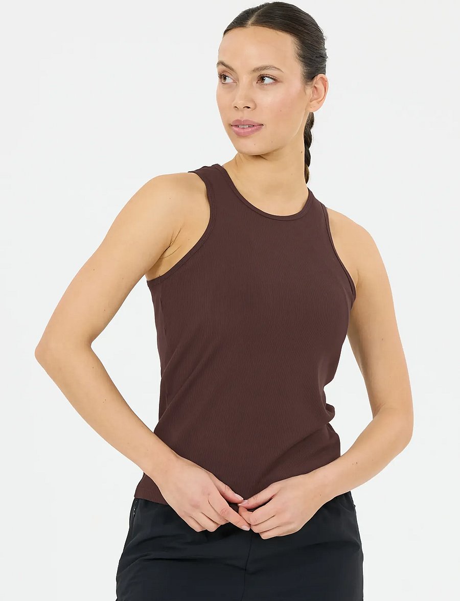 Athlecia - Tinashe V2 W Halterneck Rib Top - tank tops - chocolate torte - 0