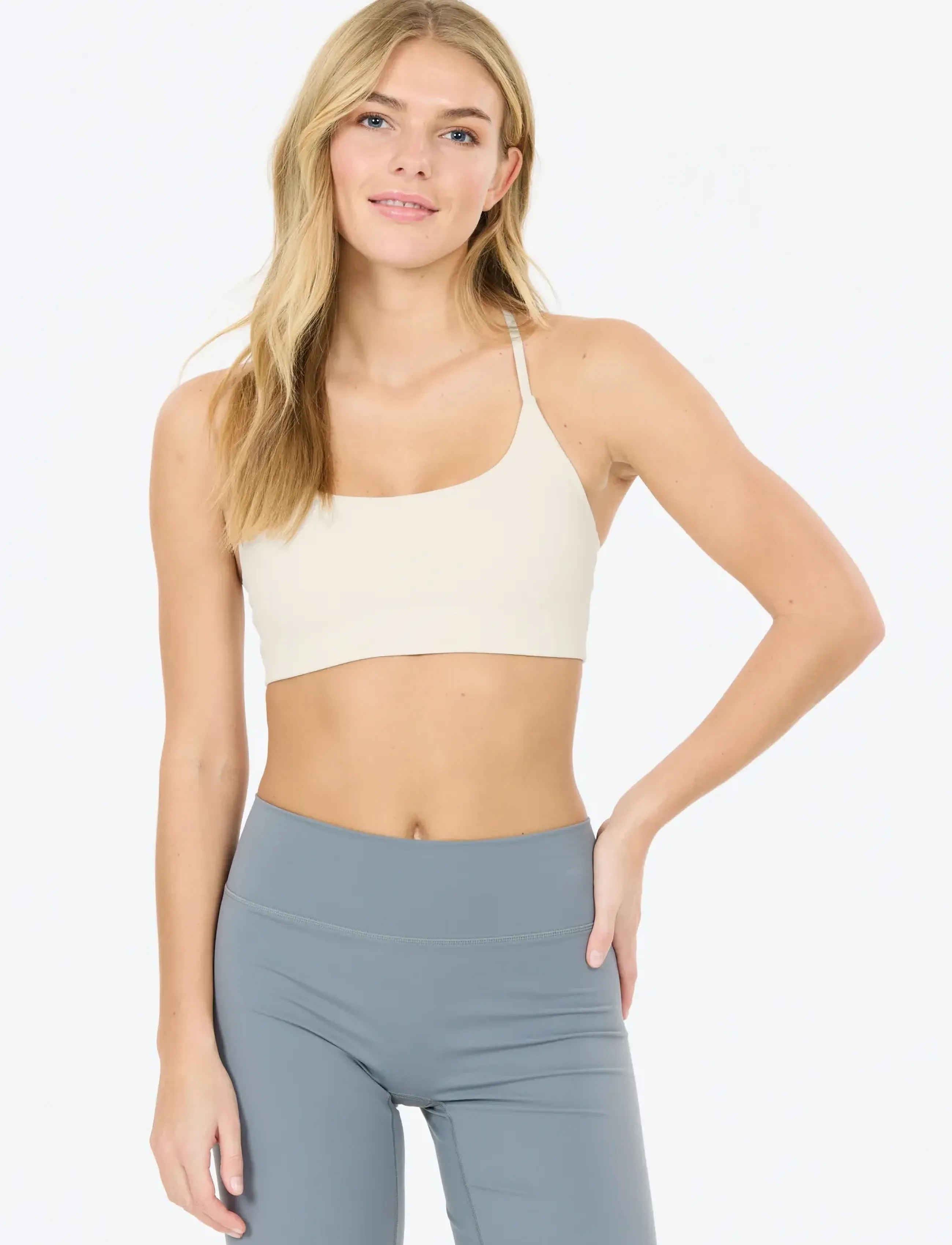 Athlecia Emarri W Sports Bra, M, Sport Clothing, Creme - Bras All, Frauen