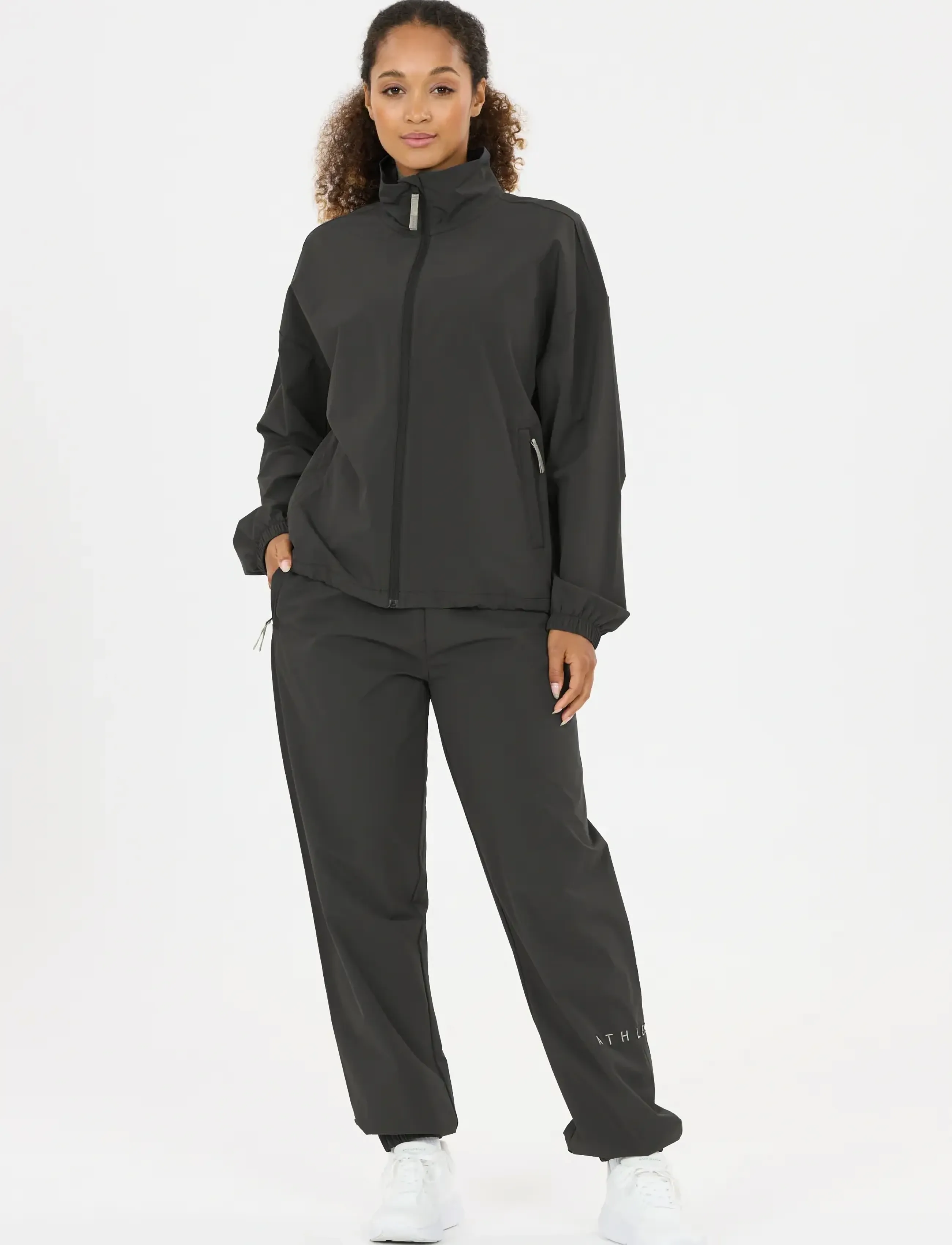 Athlecia - Shiena W Track Pants - trennipüksid - black - 2