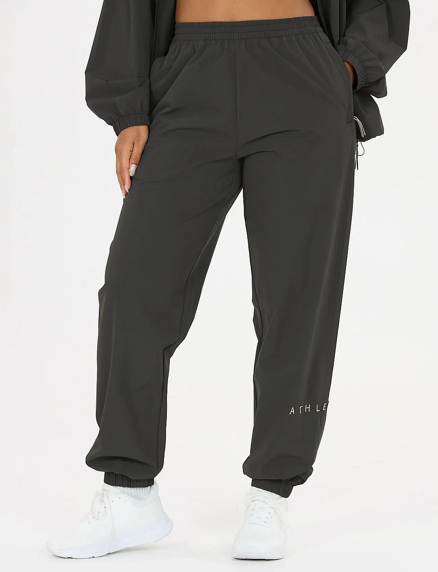 Athlecia - Shiena W Track Pants - trennipüksid - black - 4